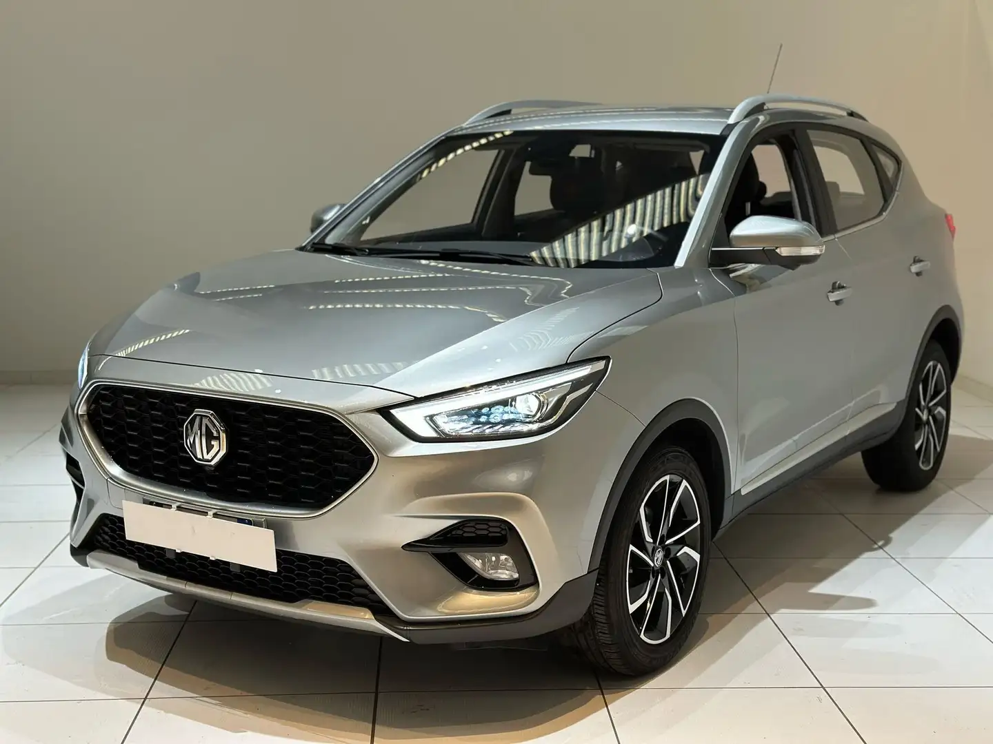 MG ZS 1.5 VTi-tech Luxury Argento - 1