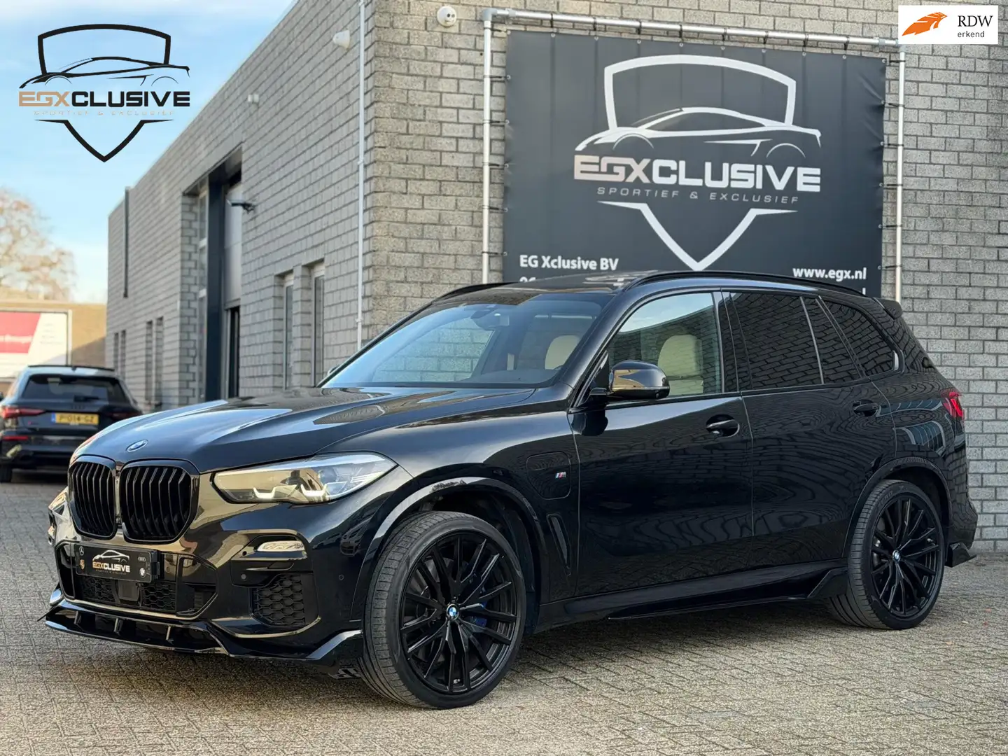 BMW X5 XDrive45e High Executive Pano/Memory/Camera Zwart - 1