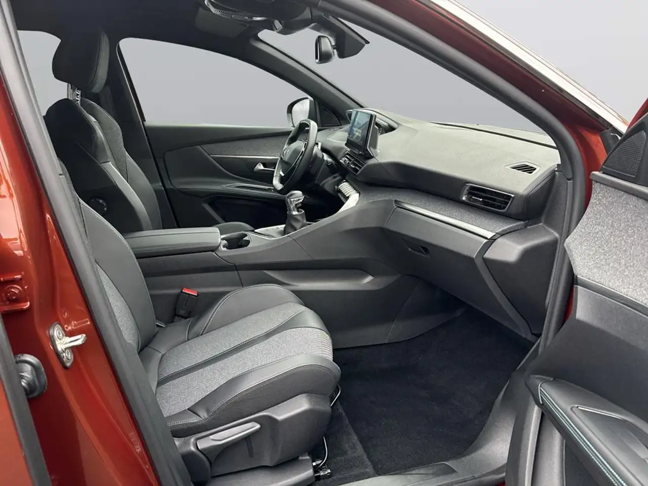 Peugeot 5008 Allure Pack PureTech 130 12