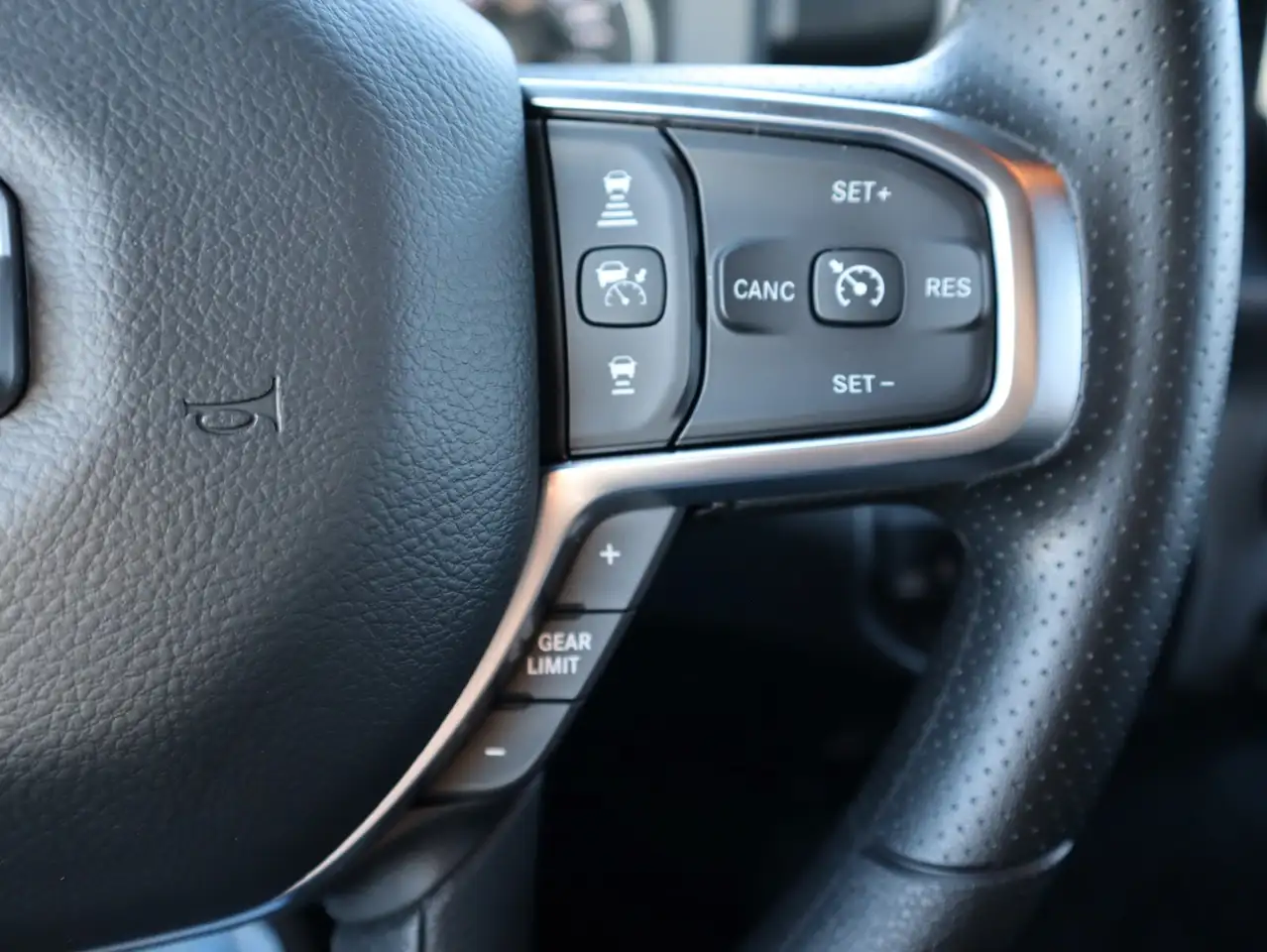 RAM 1500 photo RAM 1500