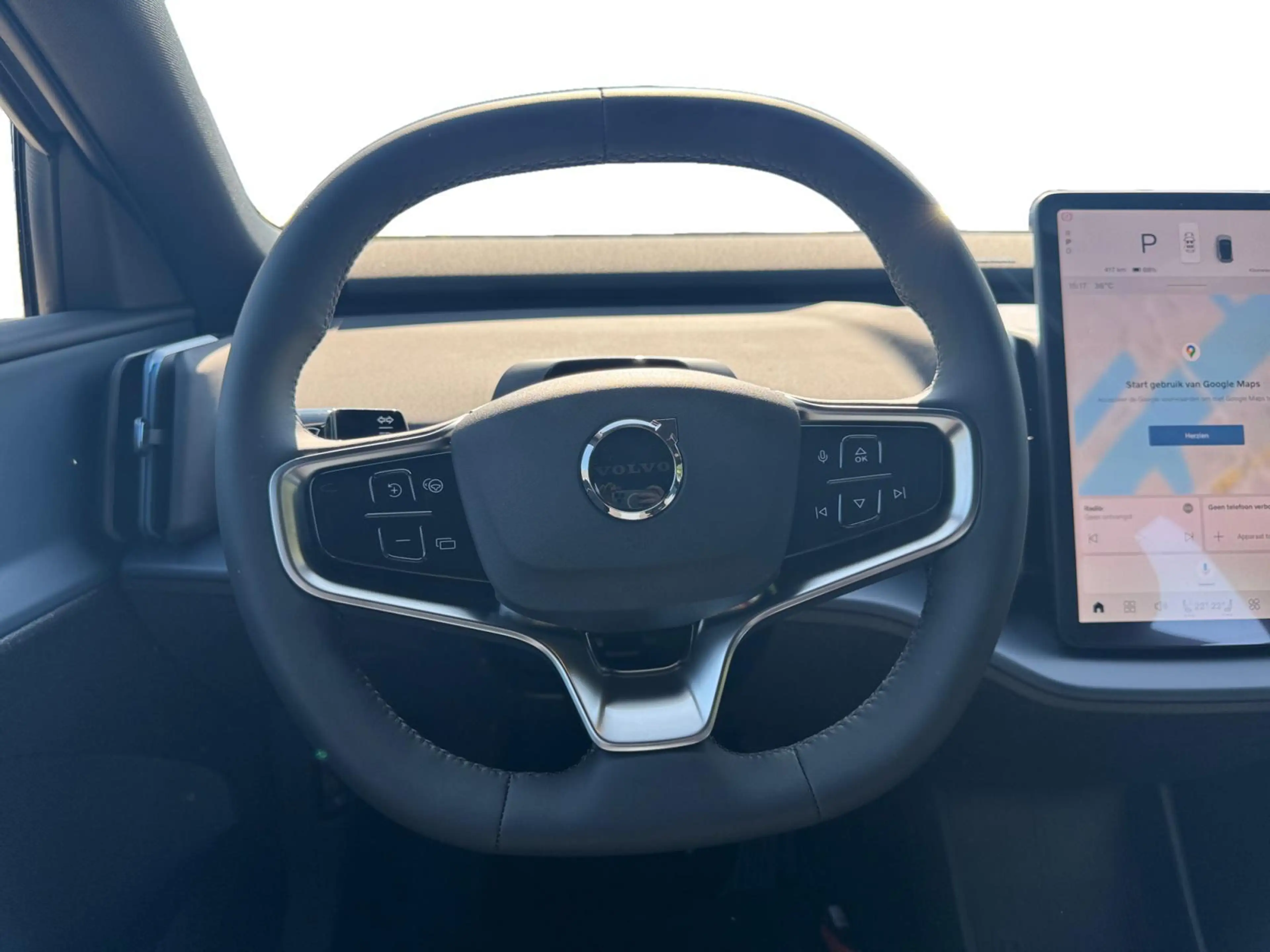Volvo EX30 P3 Long Range Plus europa 69 kWh | Stoelverwarming — photo 9