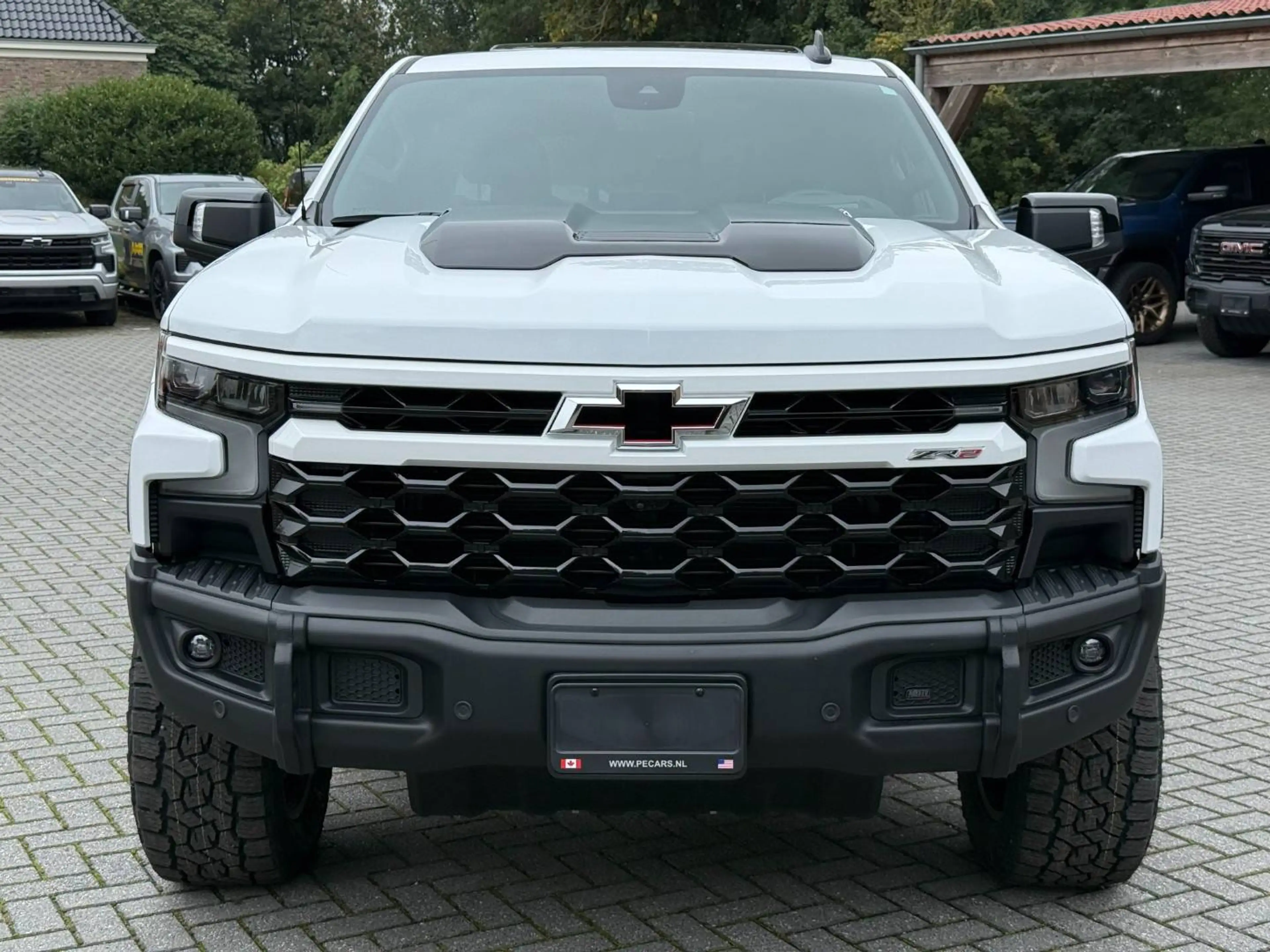 Chevrolet Silverado ZR2 Bison 6.2L V8 Pick-Up Bedrijfswagen — photo 8