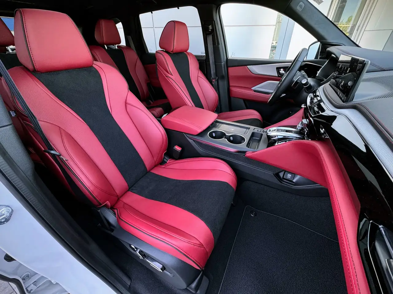 Acura MDX снимка Acura MDX