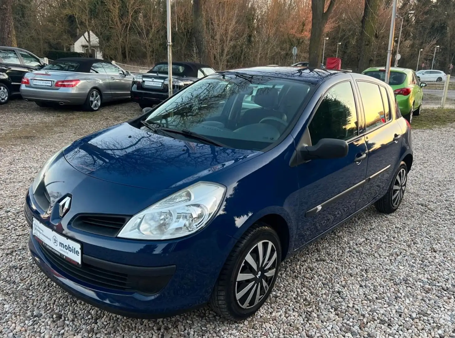 Renault Clio Dynamique 1.2 Eco2*TÜV 10/26*Zahnriemen NEU Blau - 1