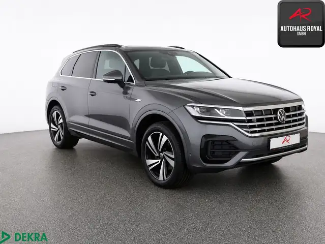 Volkswagen Touareg view 7
