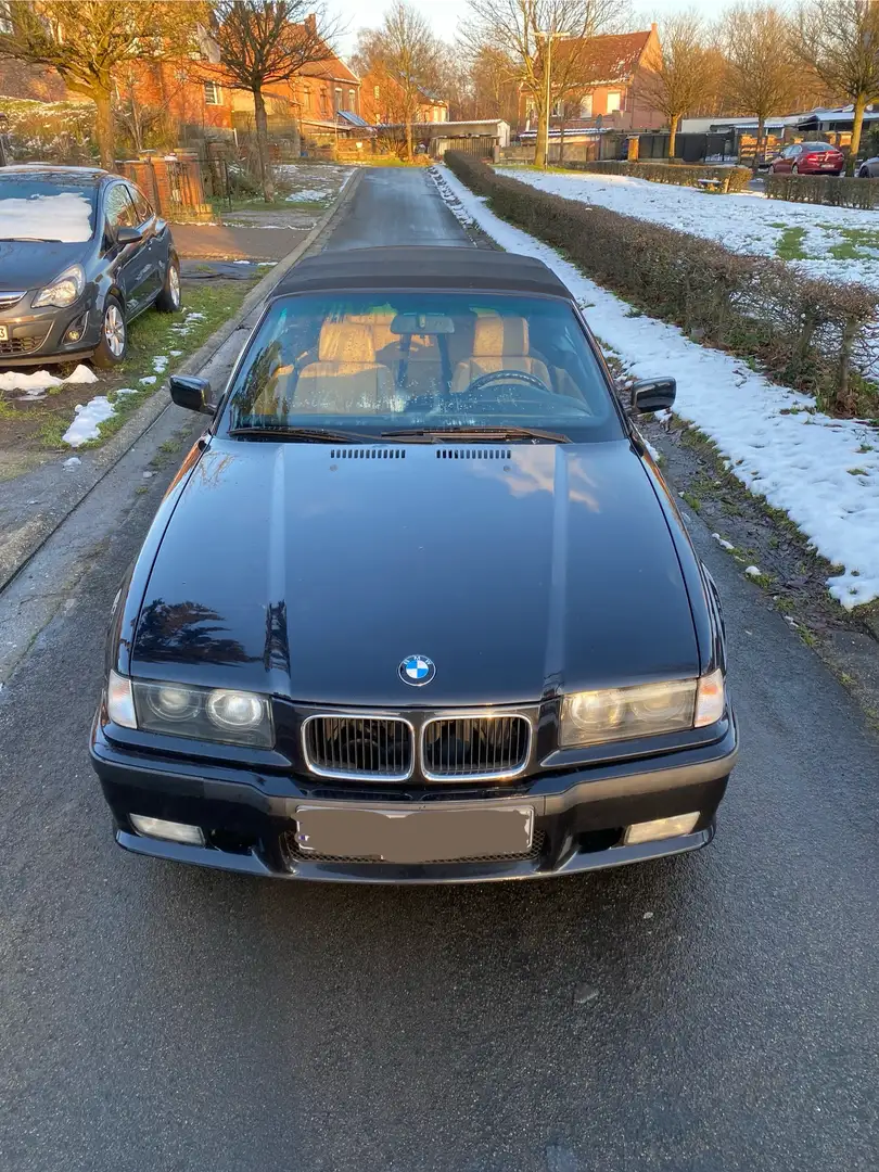 BMW 325 325i - 2