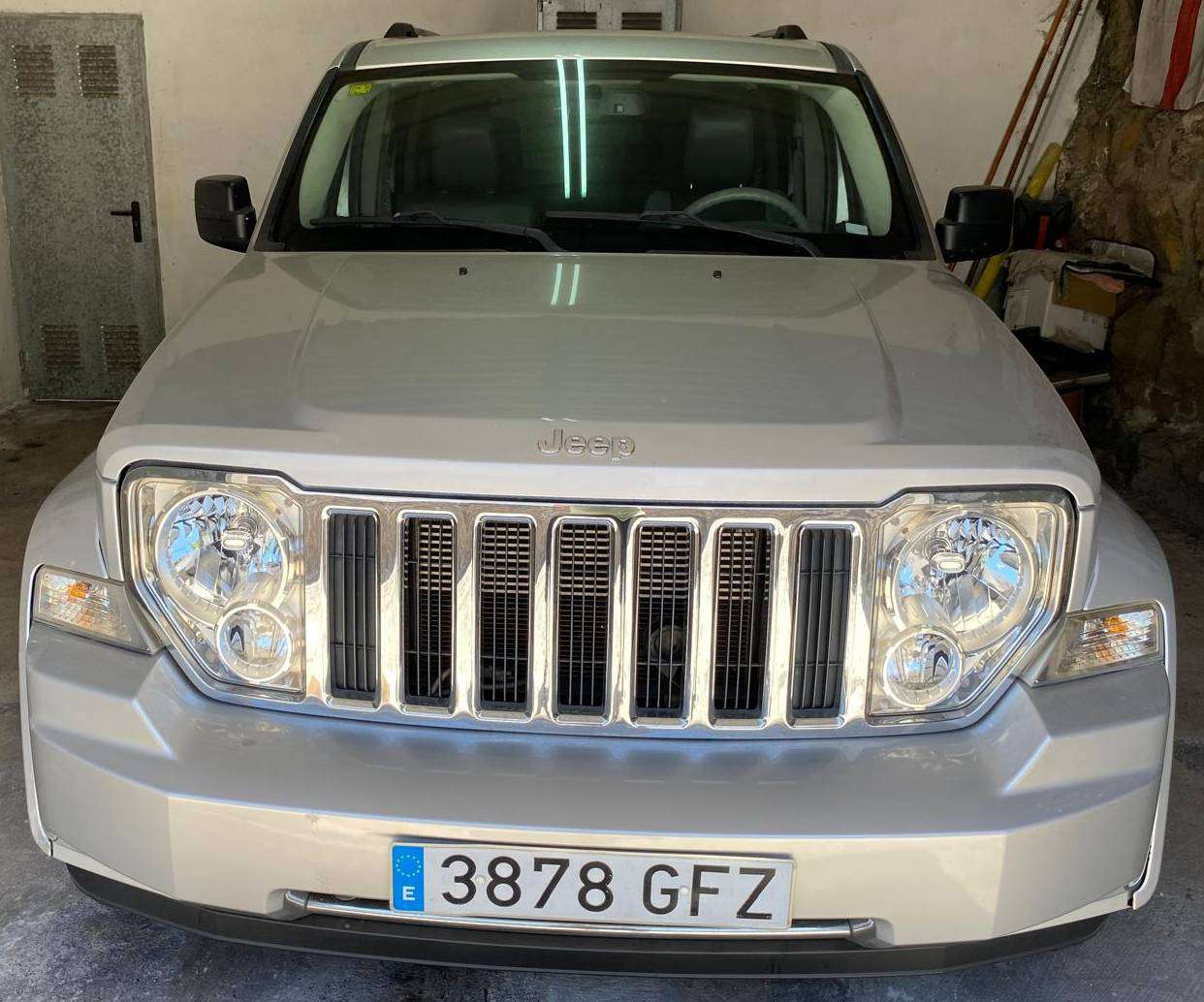 Jeep Cherokee Cherokee 2.8CRD Limited Aut. - foto 1