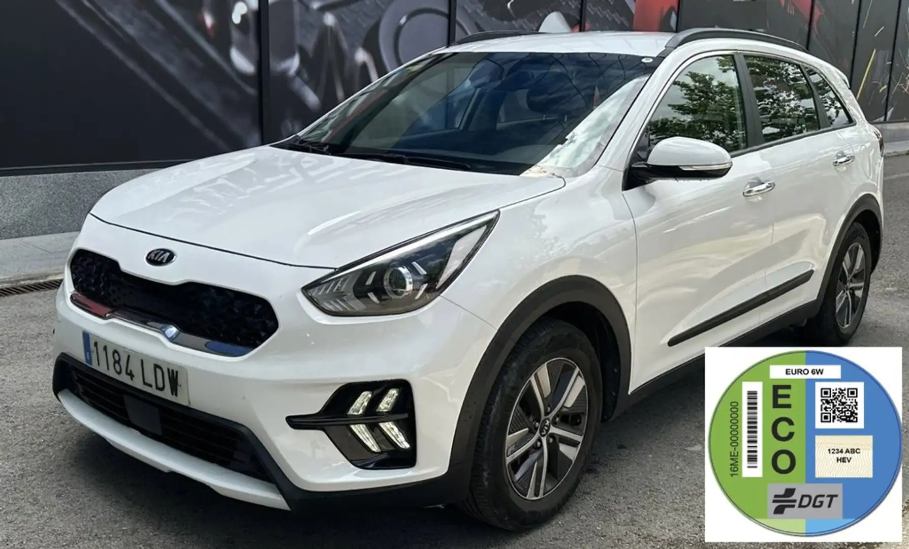 Kia Niro 1.6 HEV Drive Blanc - 1