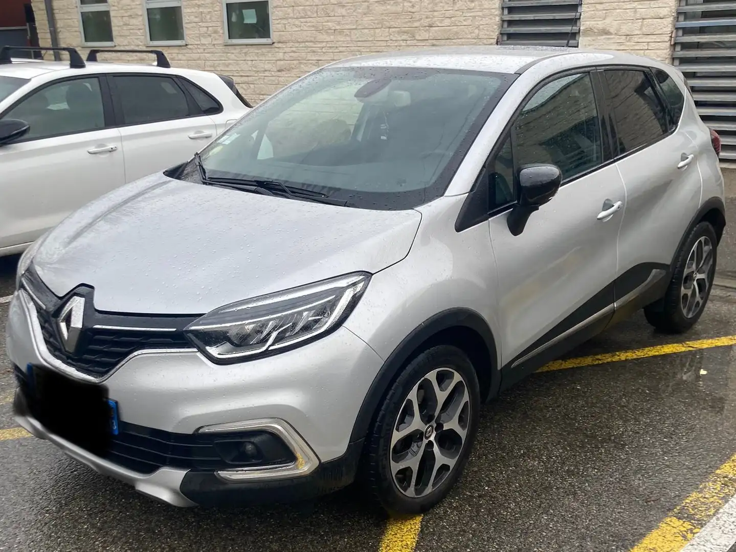 Renault Captur dCi 110 Energy Intens Zilver - 1