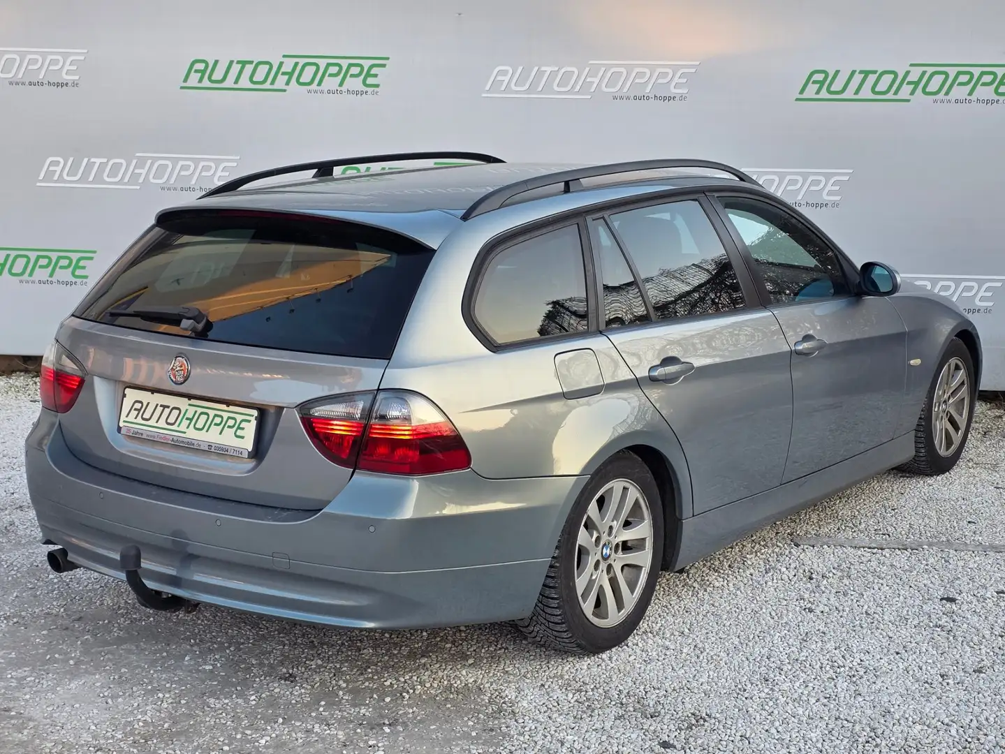 BMW 320 320d, Xenon, Sitzheizung, PDC, 8 Räder... Grau - 2
