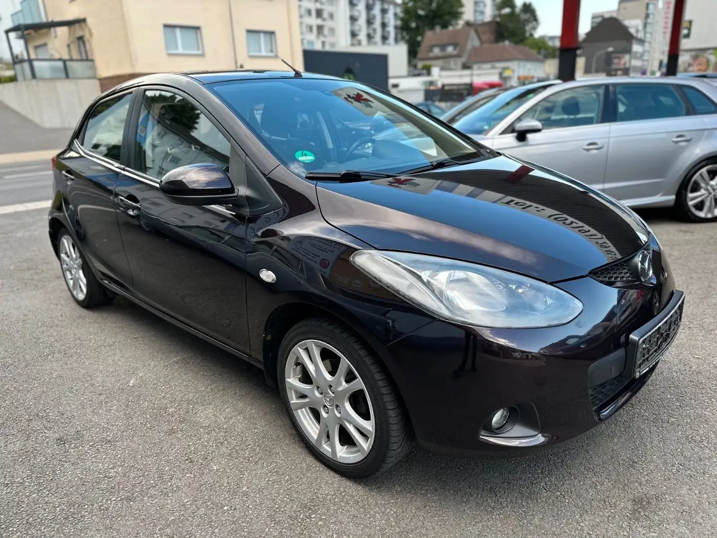 Mazda 2 Lim. 1.3 Impression*SENIORENFAHRZEUG 2 HAND Mauve - 2
