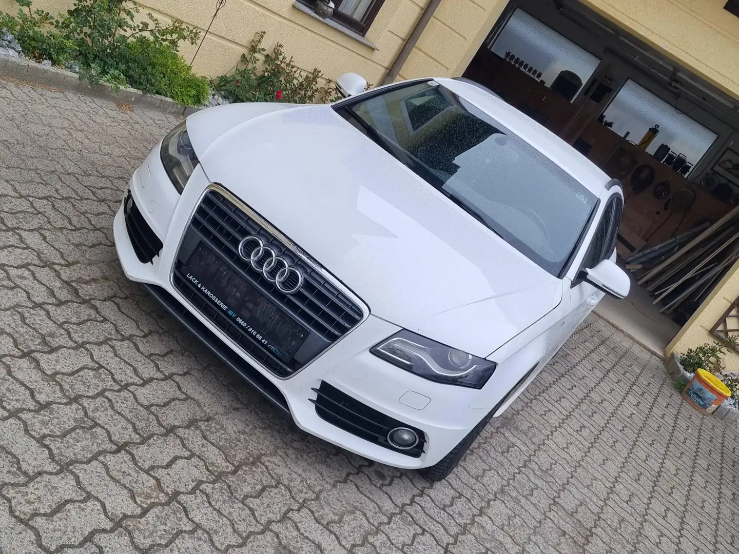 Audi A4 A4 2,0 TDI DPF Weiß - 1