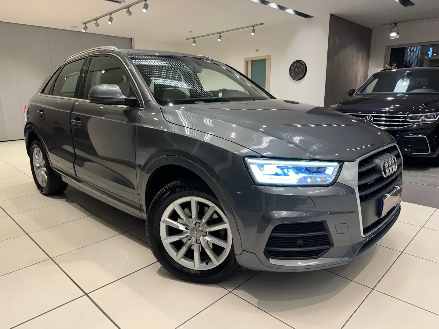 Audi Q3 2.0 tdi Advanced Plus quattro LED - 1