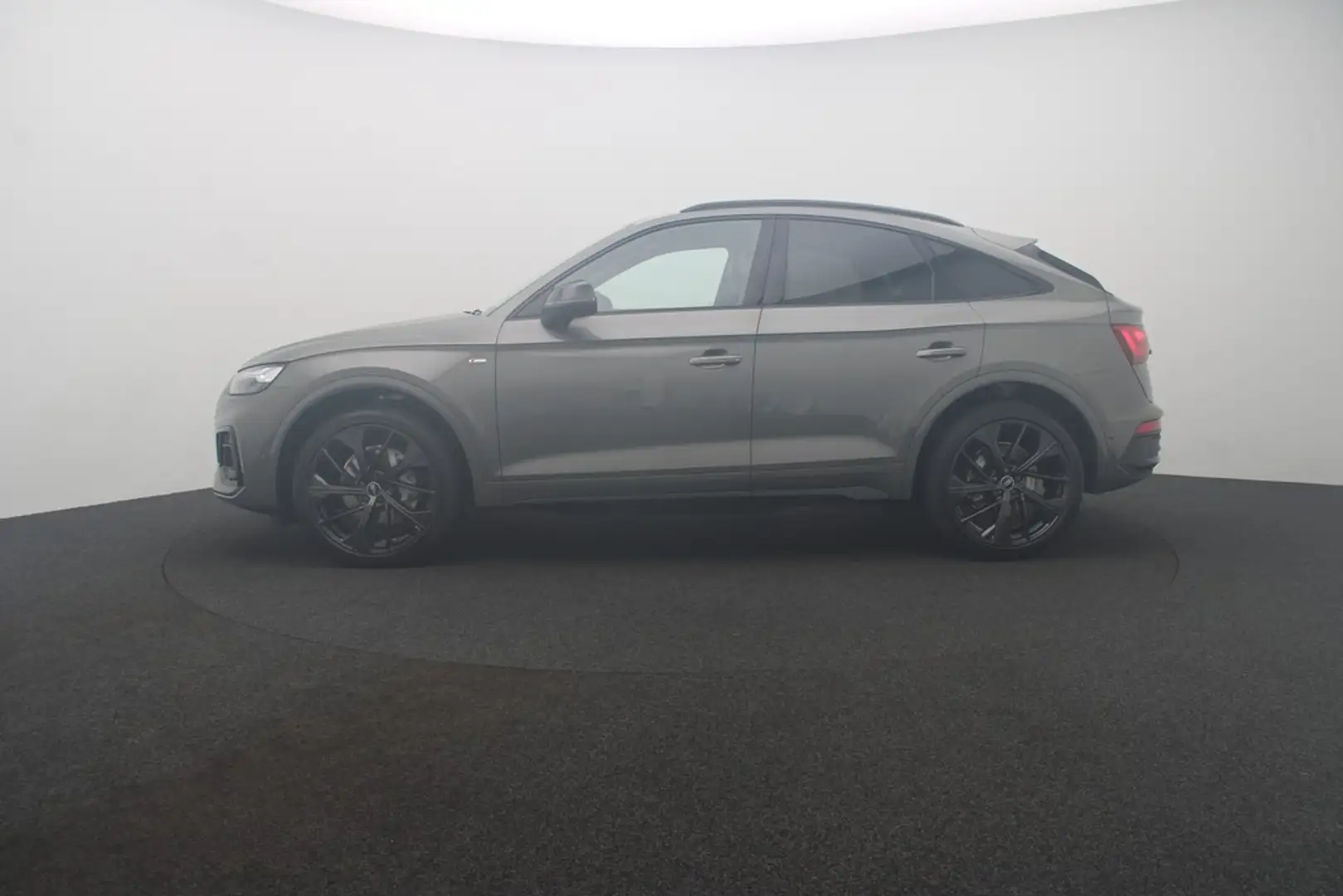 Audi Q5 Sportback 40 TDI quattro S line LED Navi B&O Gris - 2