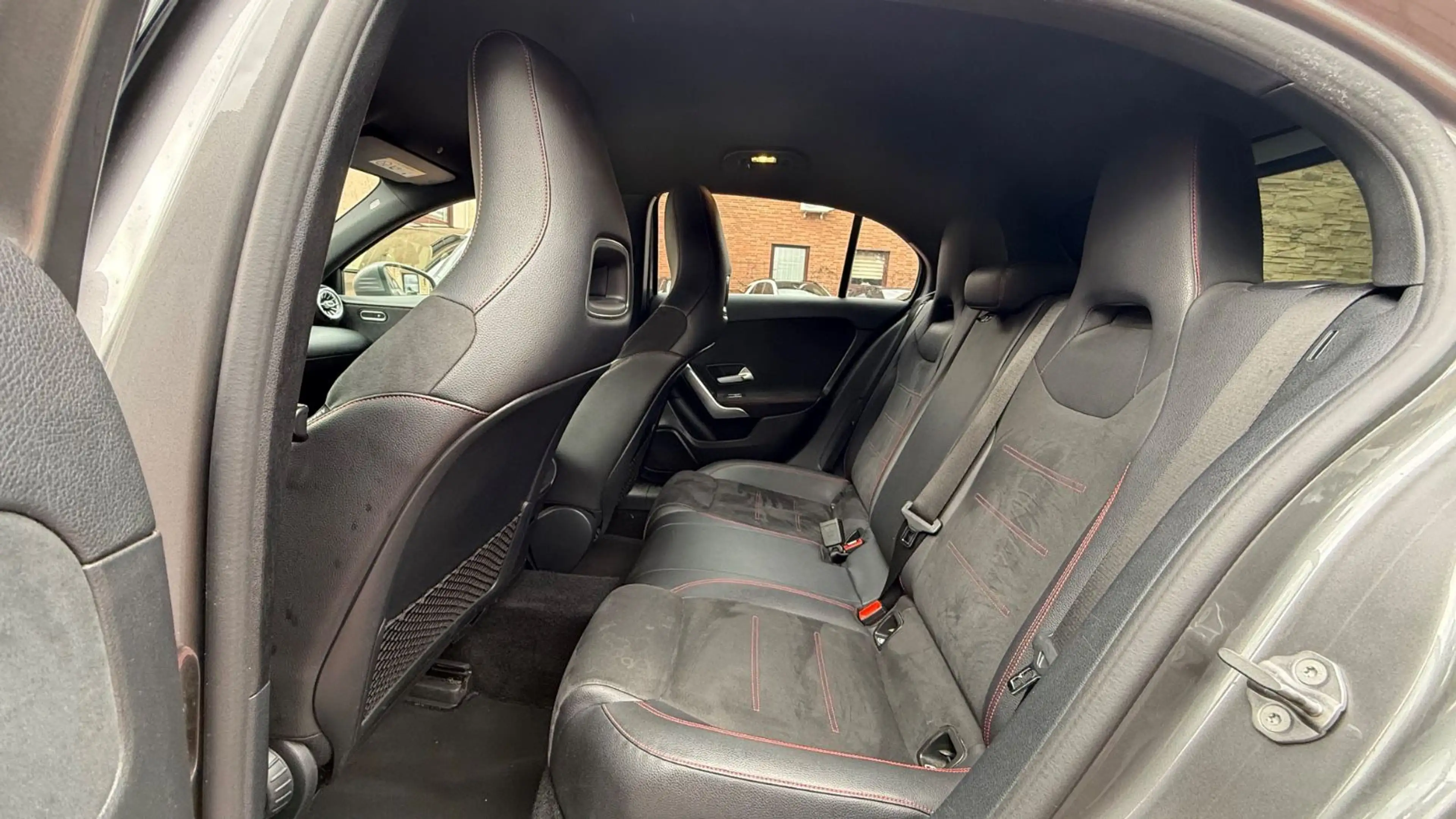 Mercedes-Benz A 200 AMG LINE+MULTIBEAM+AUT.+AMBIENTE+MBUX — photo 25