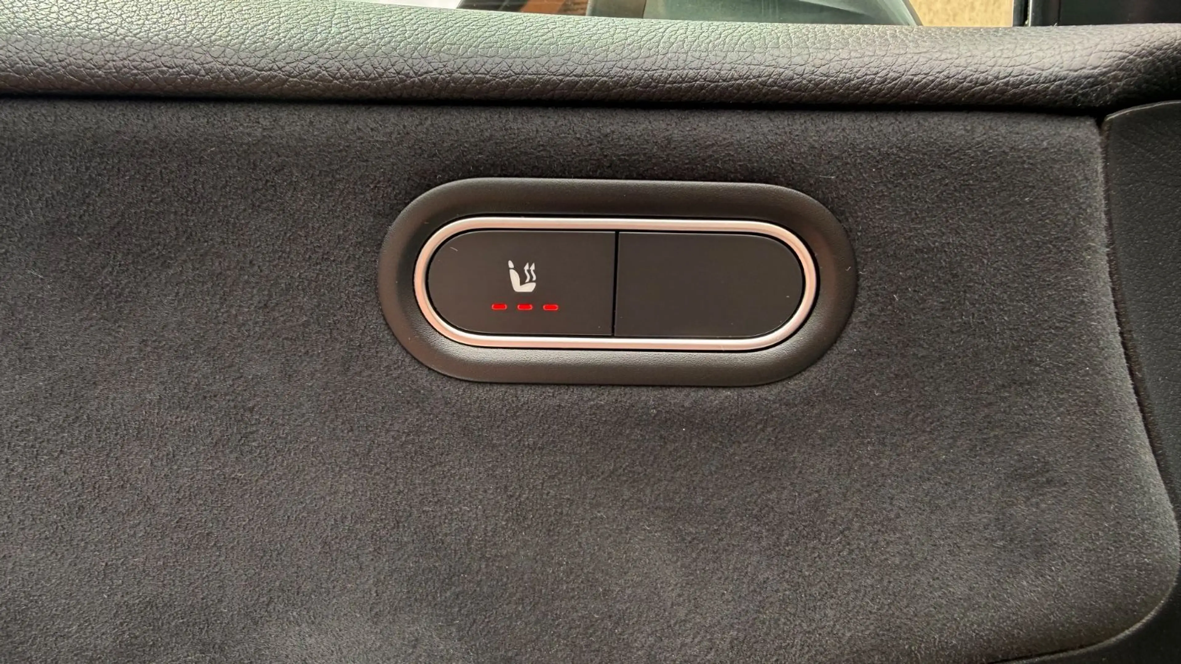 Mercedes-Benz A 200 AMG LINE+MULTIBEAM+AUT.+AMBIENTE+MBUX — photo 15