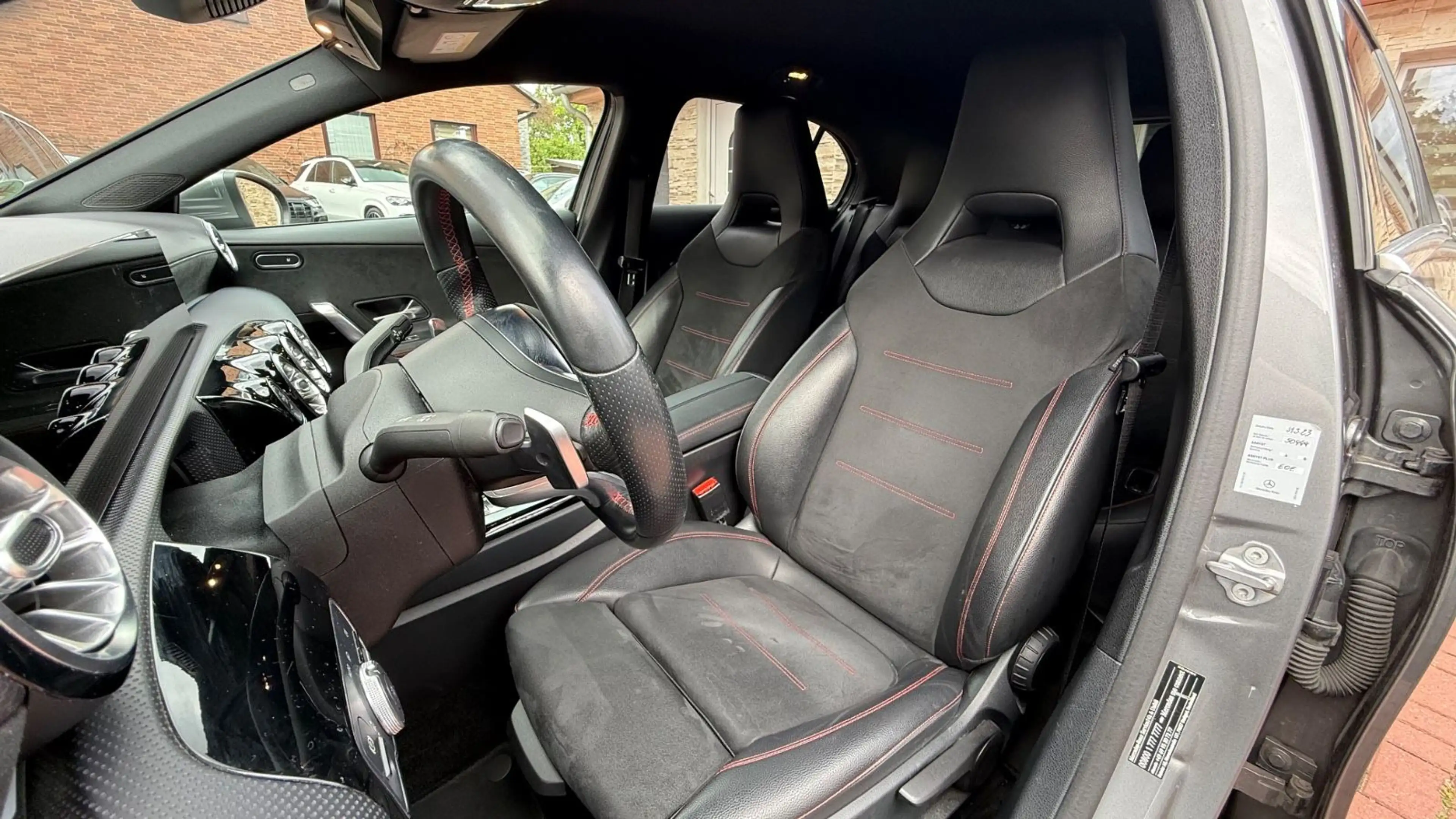 Mercedes-Benz A 200 AMG LINE+MULTIBEAM+AUT.+AMBIENTE+MBUX — photo 18