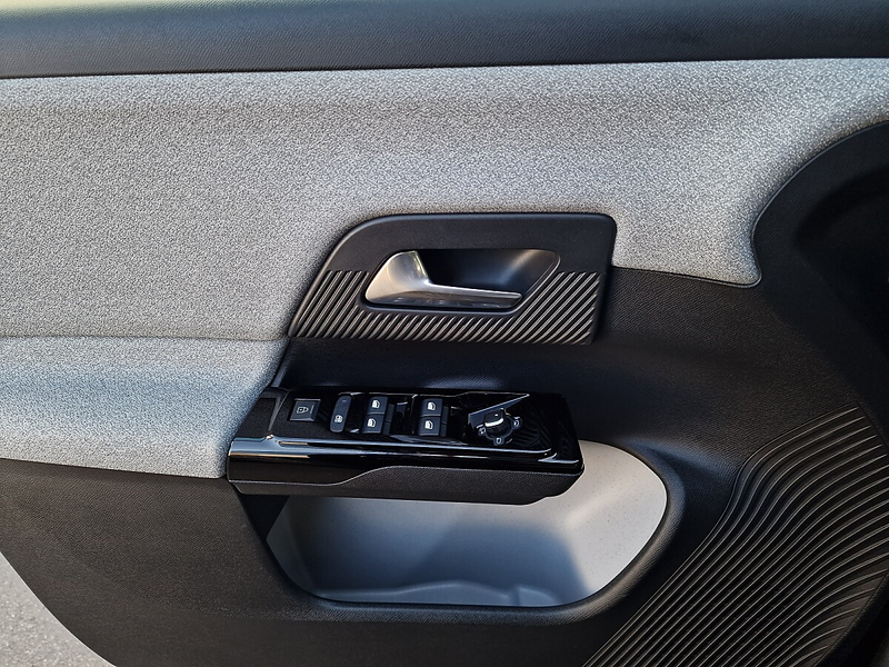 Citroen C5 Aircross Hybrid 145 MAX "sofort verfügbar" — photo 8
