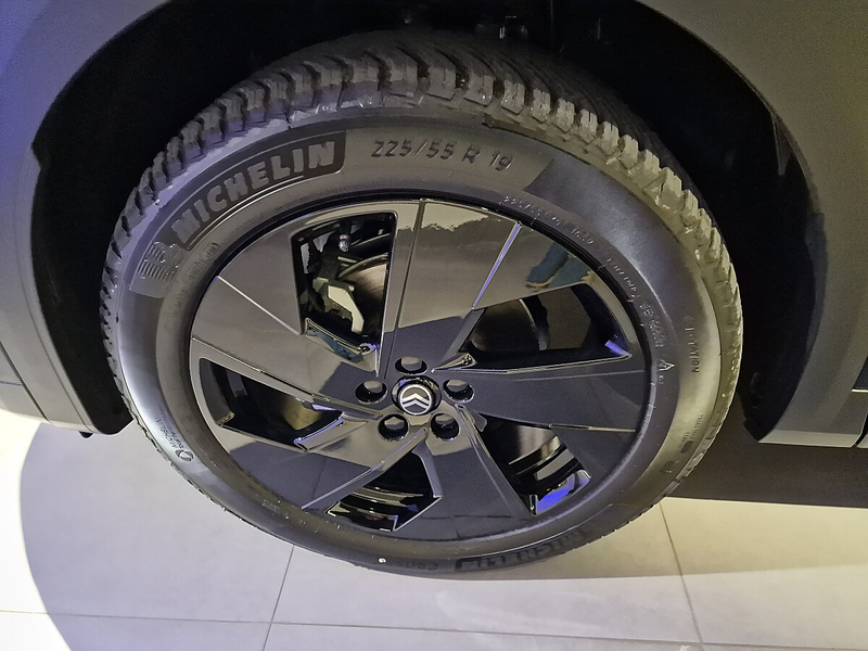 Citroen C5 Aircross Hybrid 145 MAX "sofort verfügbar" — photo 4