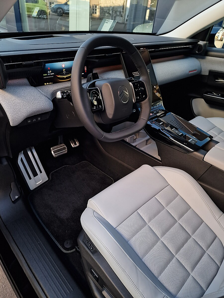 Citroen C5 Aircross Hybrid 145 MAX "sofort verfügbar" — photo 9