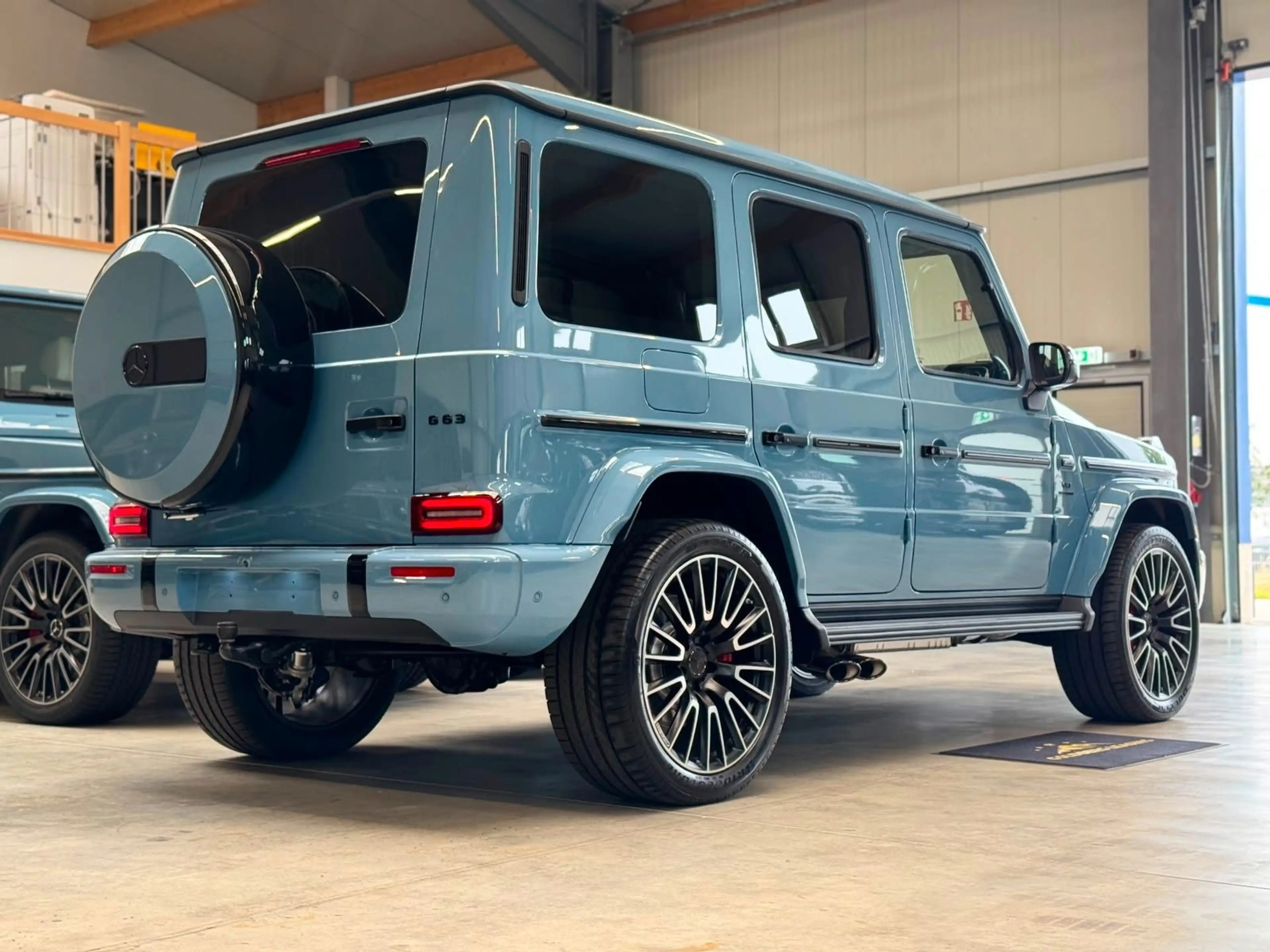 Mercedes-Benz G 63 AMG G63 AMG FULL CARBON  ACTIVE RIDE A22 DVD MY2027 — photo 2