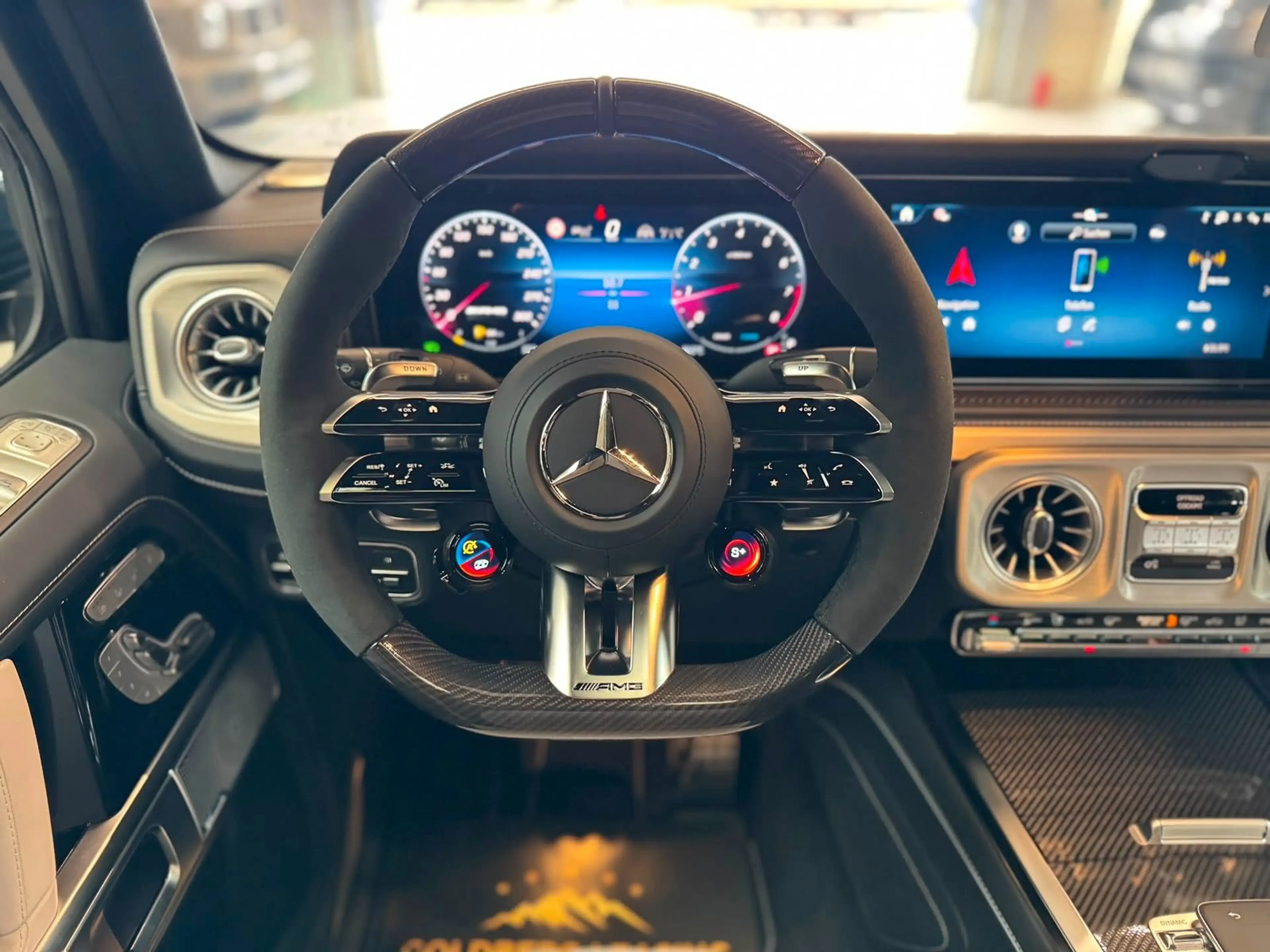Mercedes-Benz G 63 AMG G63 AMG FULL CARBON  ACTIVE RIDE A22 DVD MY2027 — photo 5