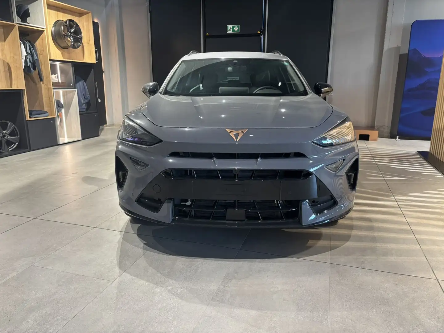 CUPRA Formentor 1.5 e-Hybrid DSG Intelligent e Edge Pack Nuova Grigio - 2