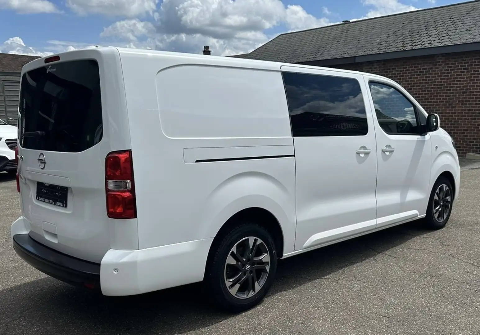 Opel Vivaro C 20CDTI DubbeleCabine 6Pers LichteVracht AUTOMAAT Білий - 2