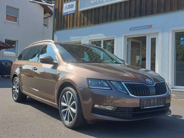 Imagine Skoda Octavia Combi 1.5 TSI ACT DSG Soleil *Panorama*