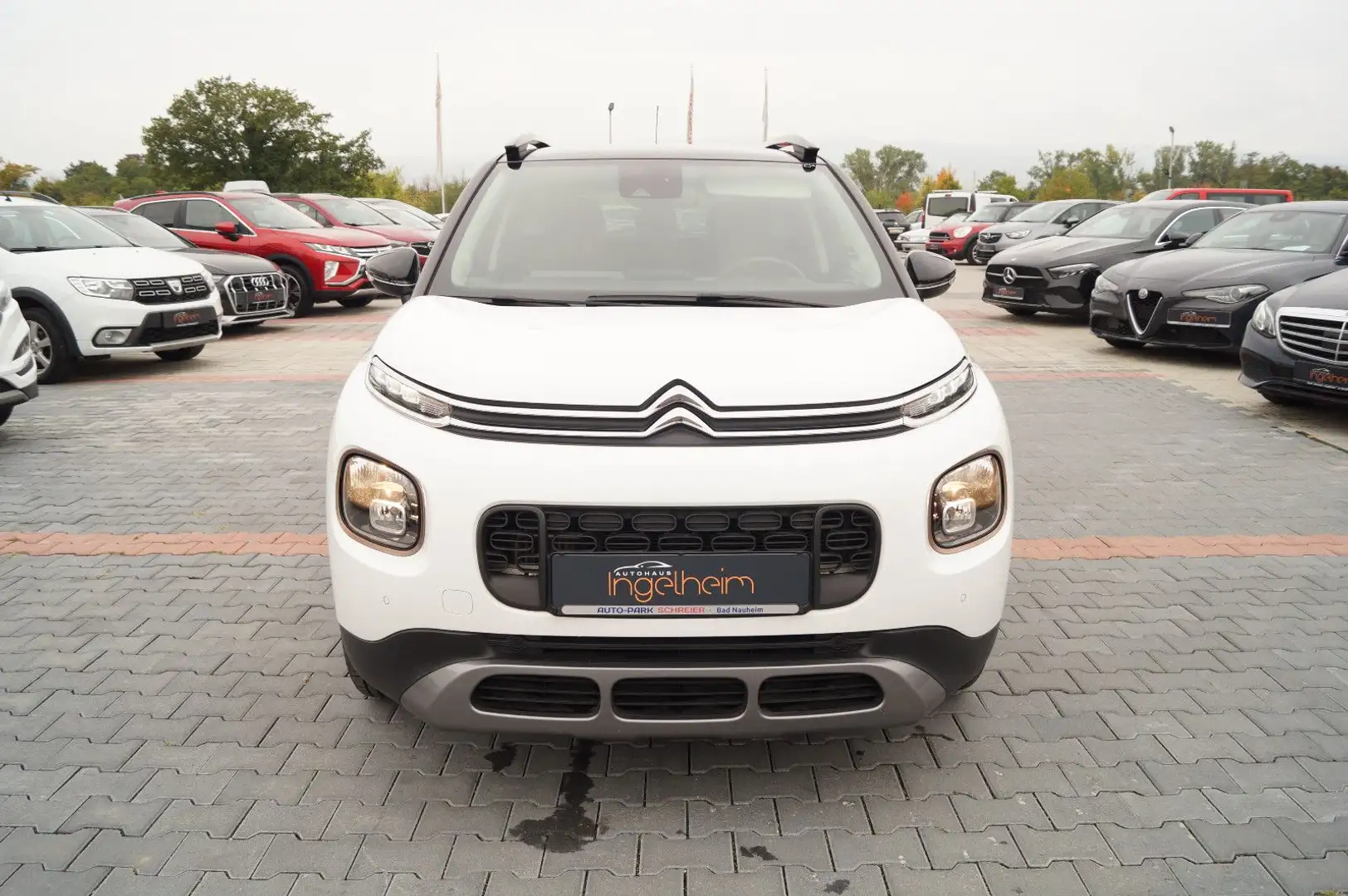 Citroen C3 Aircross Shine Klimaaut Navi Kamera Tempomat Weiß - 2