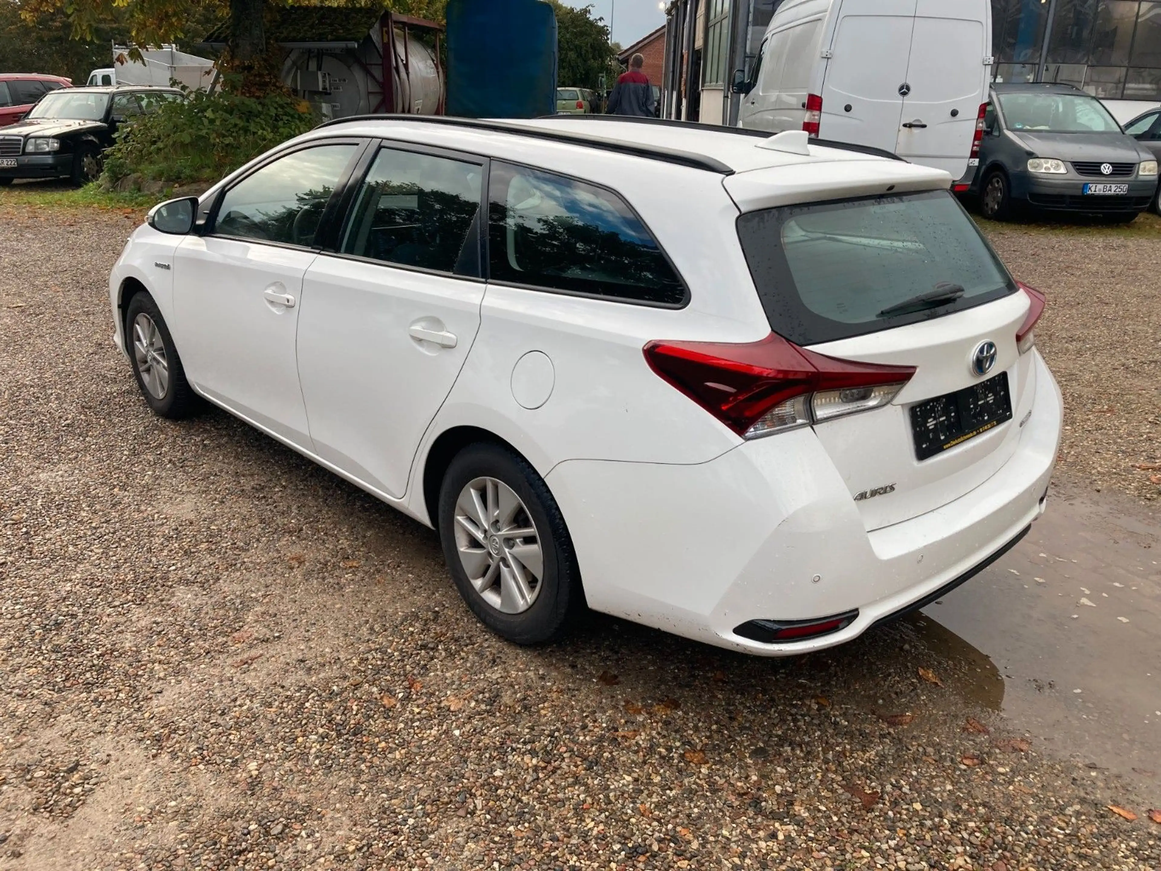 Toyota Auris Touring Sports Hybrid Cool — photo 6