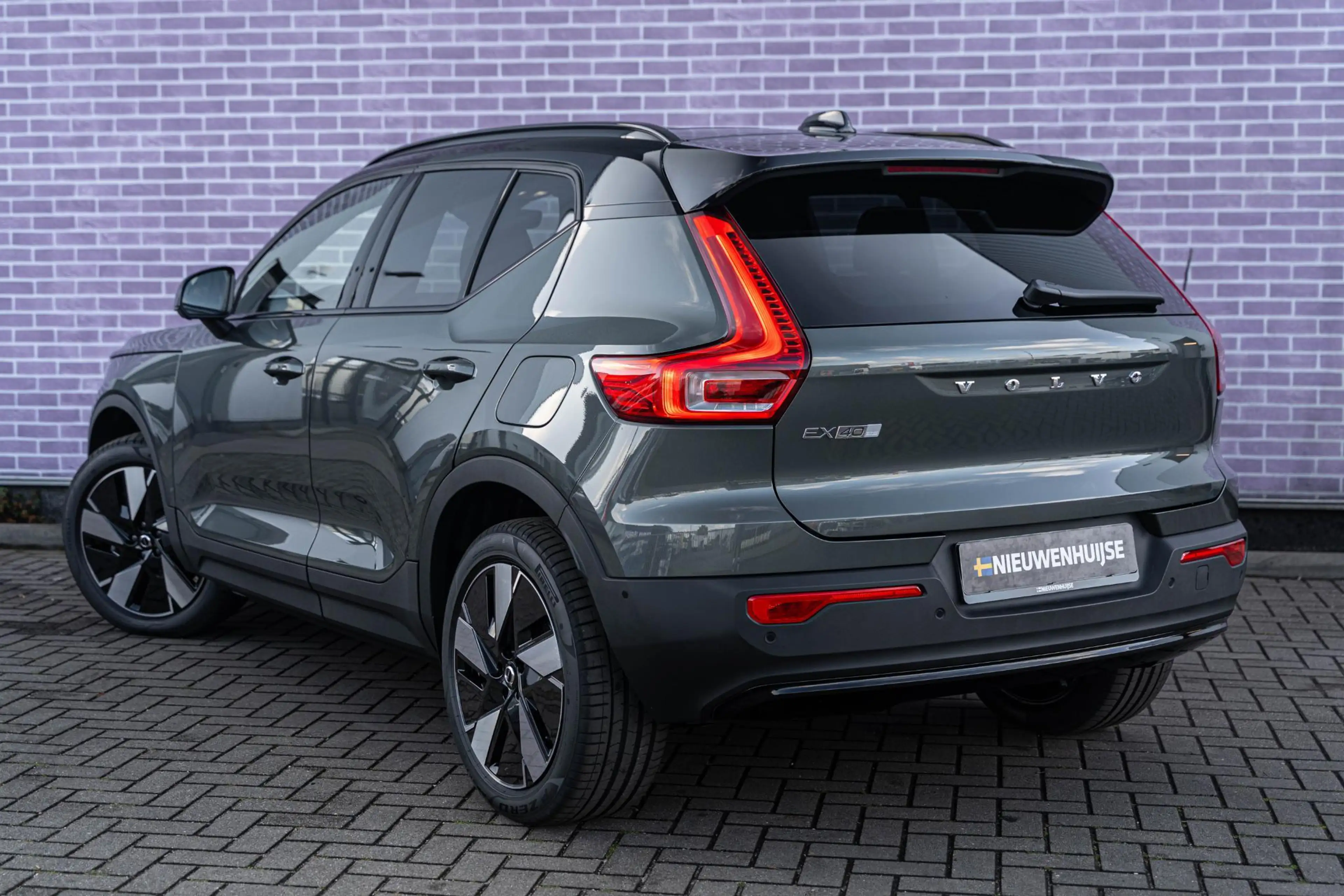 Volvo EX40 Single Motor Extended Range Ultra 82 kWh | Trekhaa — photo 12