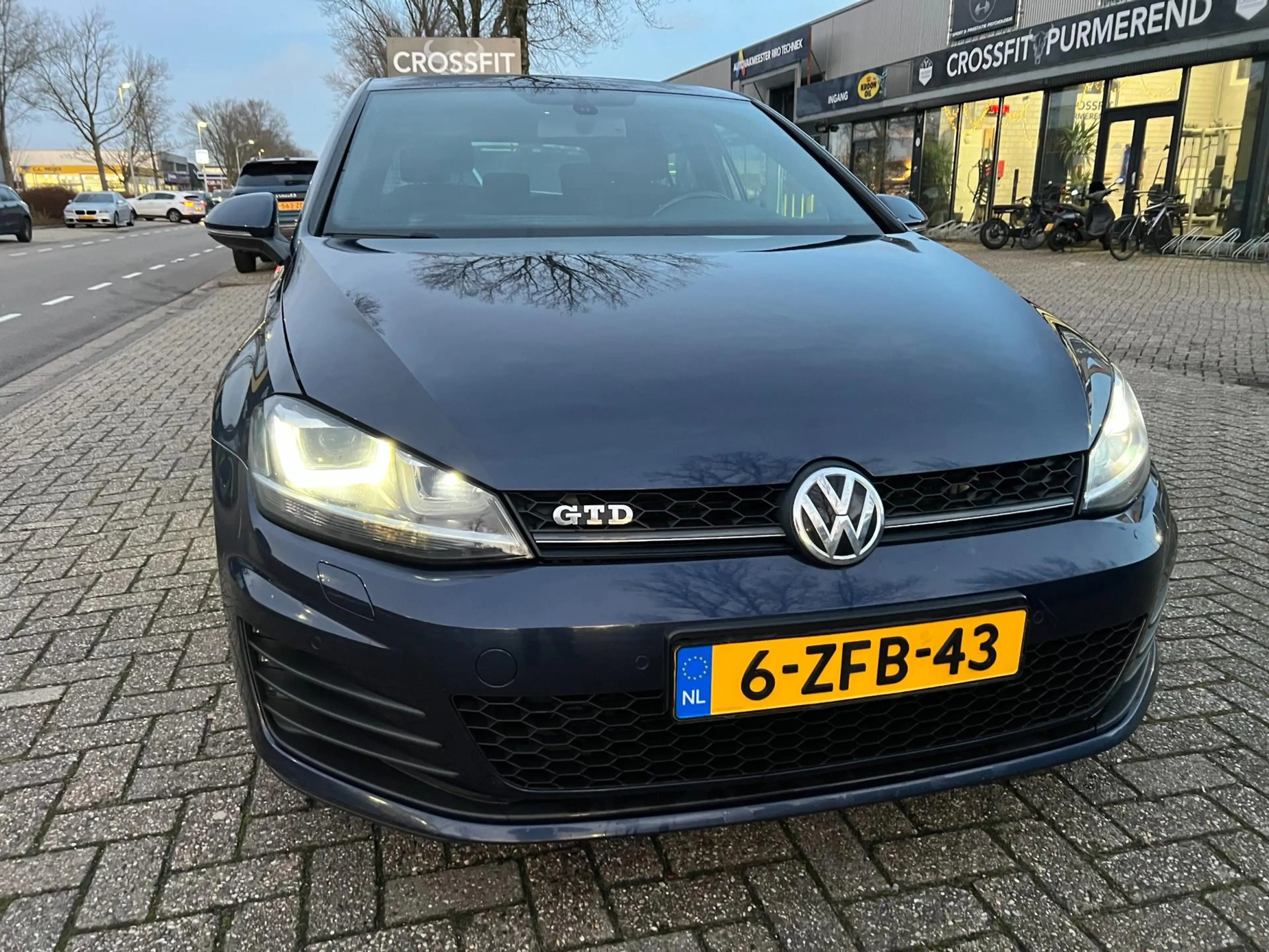 Volkswagen Golf GTD 2.0 TDI - LED - CAMERA - NAVIGATIE ! — photo 14