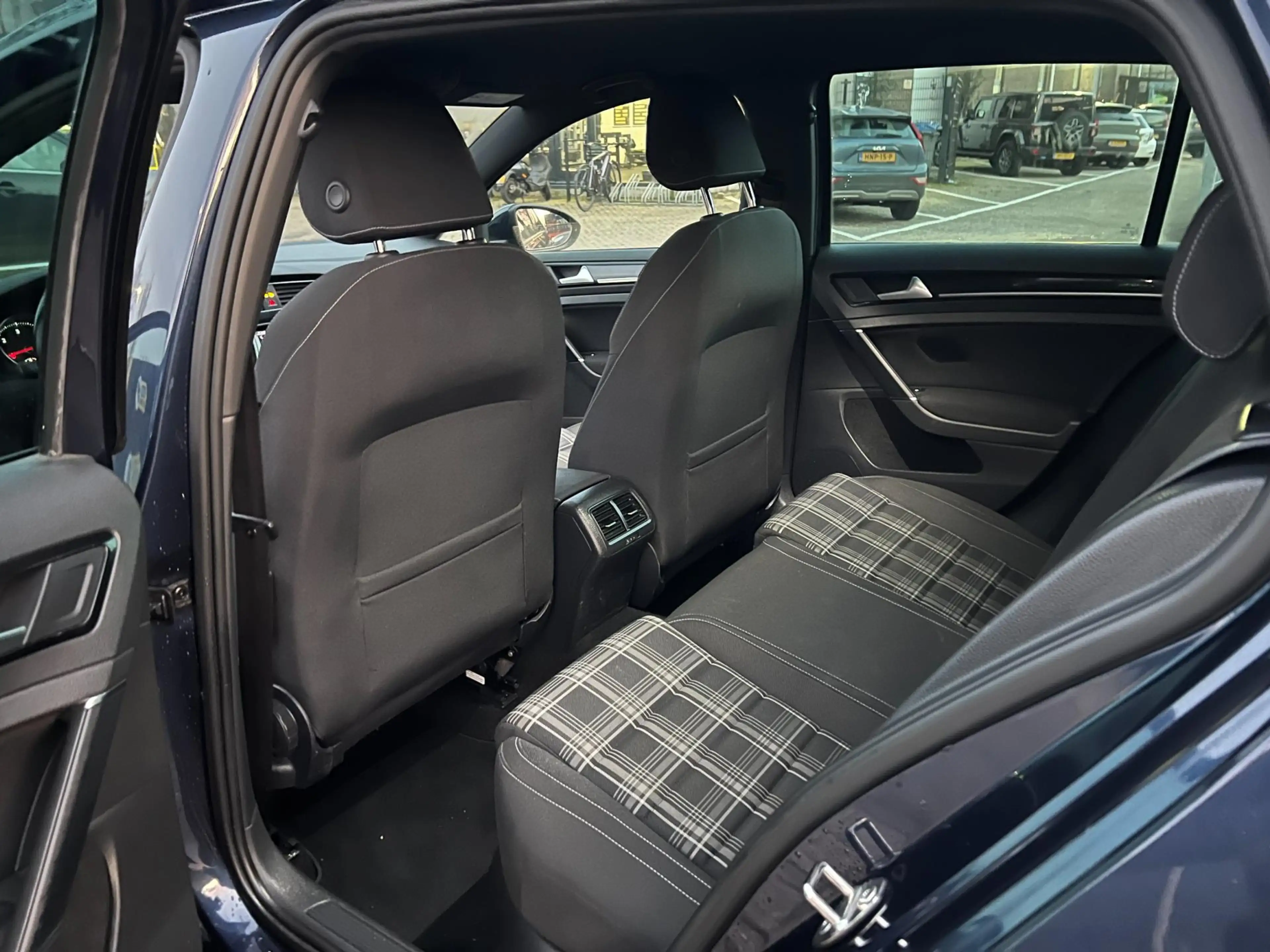 Volkswagen Golf GTD 2.0 TDI - LED - CAMERA - NAVIGATIE ! — photo 11