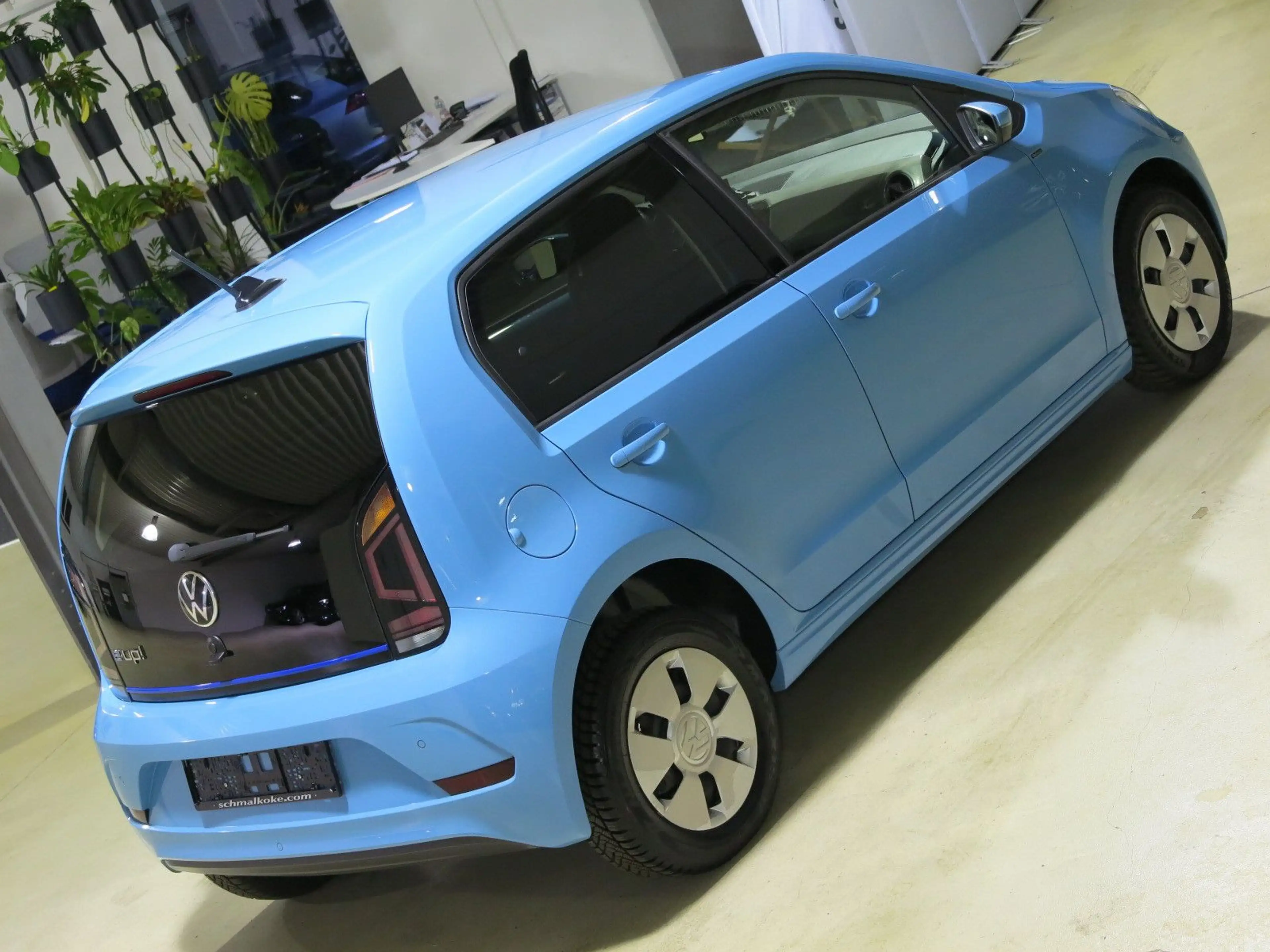 Volkswagen up! e-up! Max CCS GRA Climatronic DAB RFK — photo 3