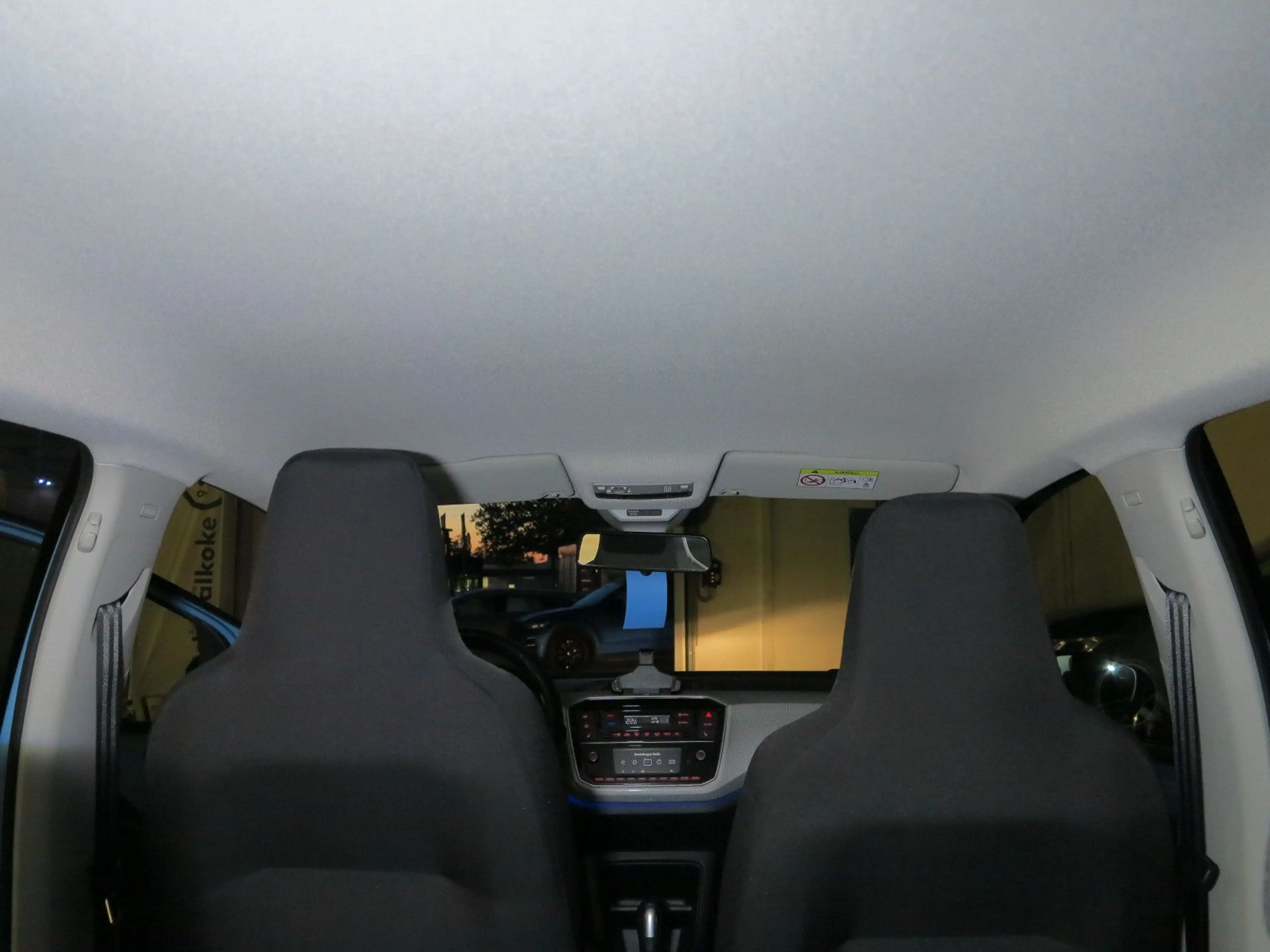Volkswagen up! e-up! Max CCS GRA Climatronic DAB RFK — photo 14
