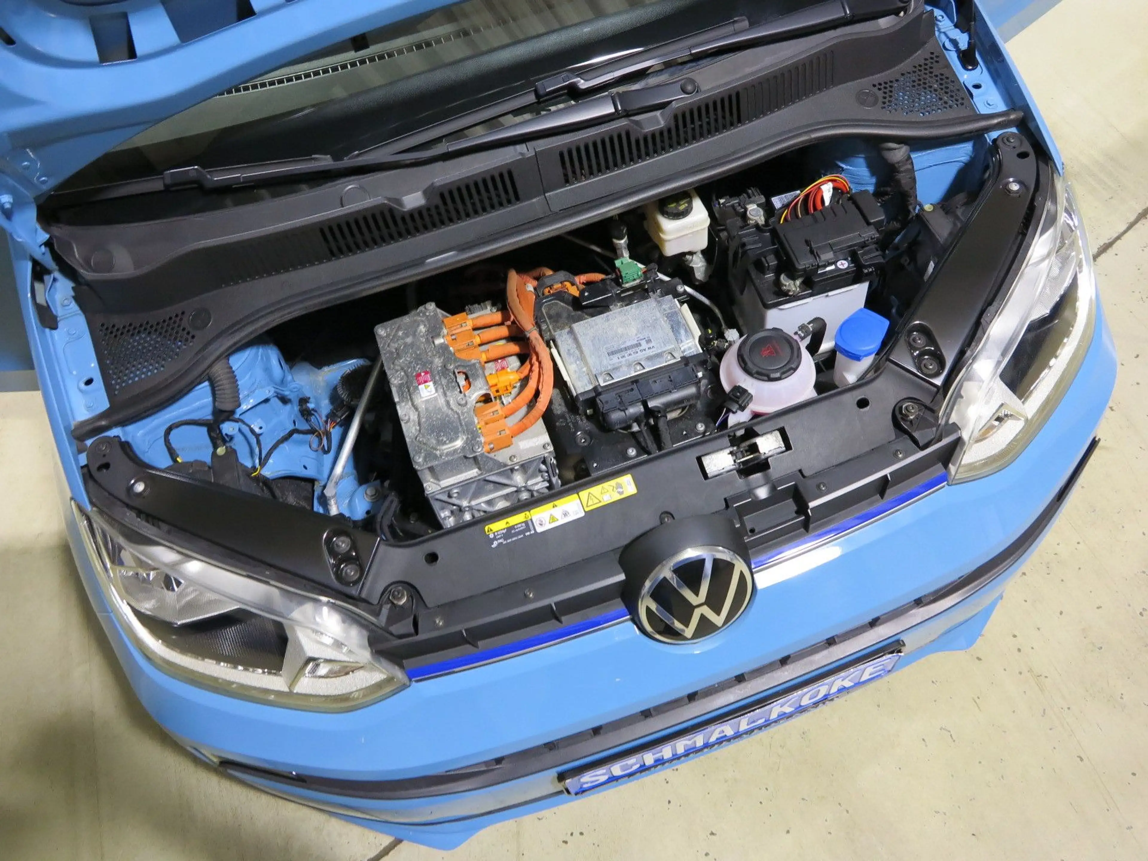 Volkswagen up! e-up! Max CCS GRA Climatronic DAB RFK — photo 8