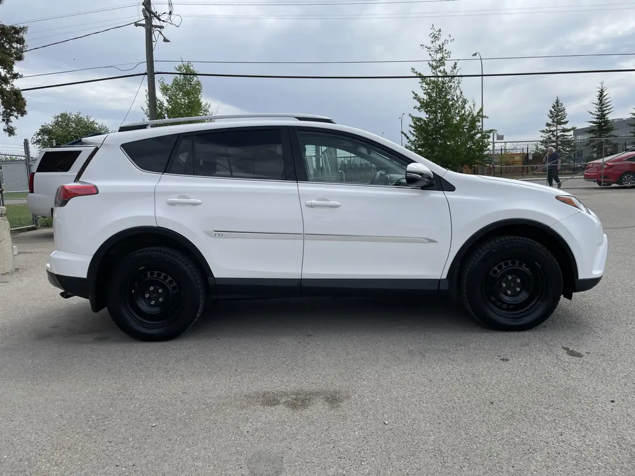 Toyota RAV 4 photo Toyota RAV 4