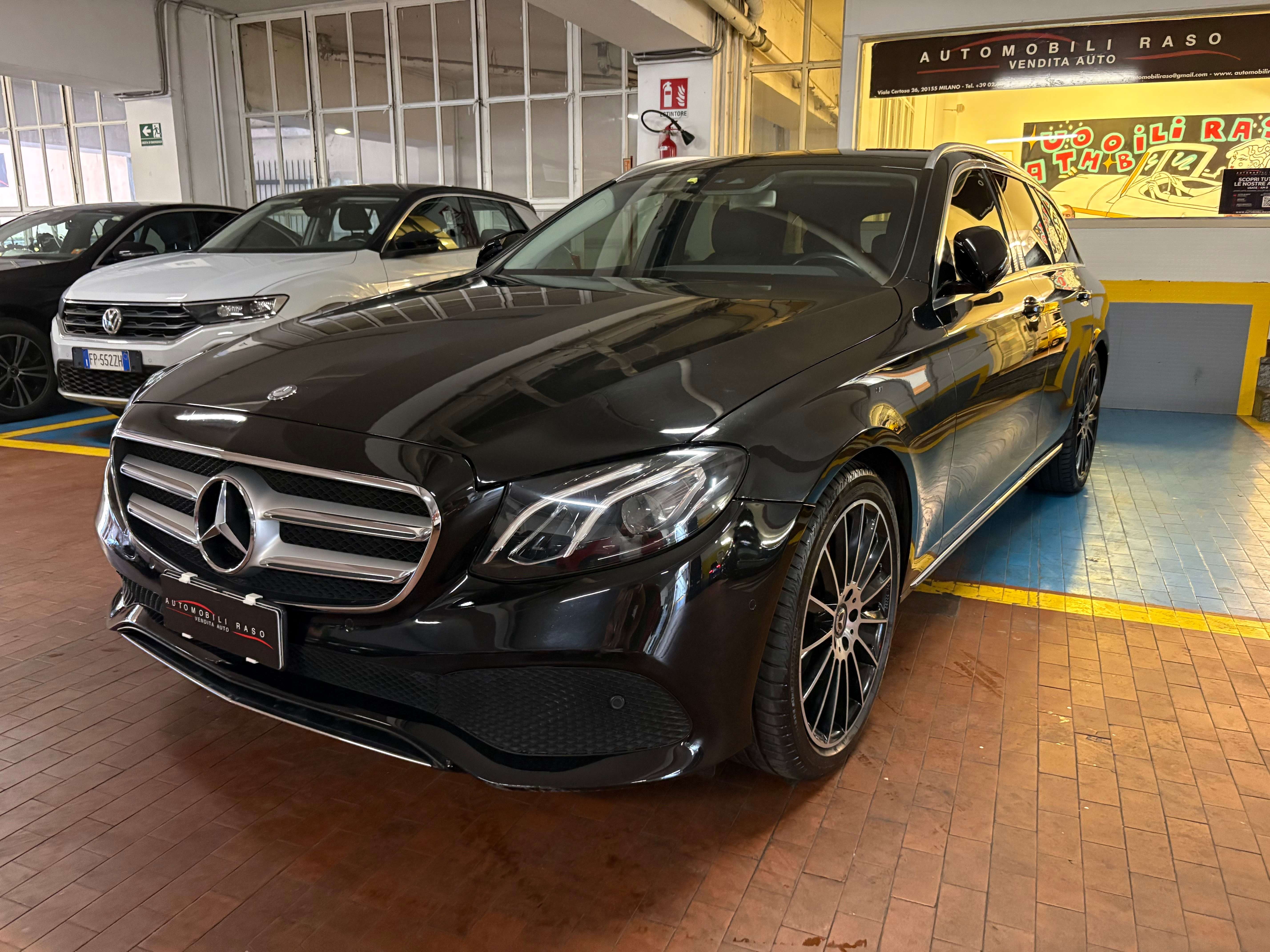 Mercedes-Benz E 220