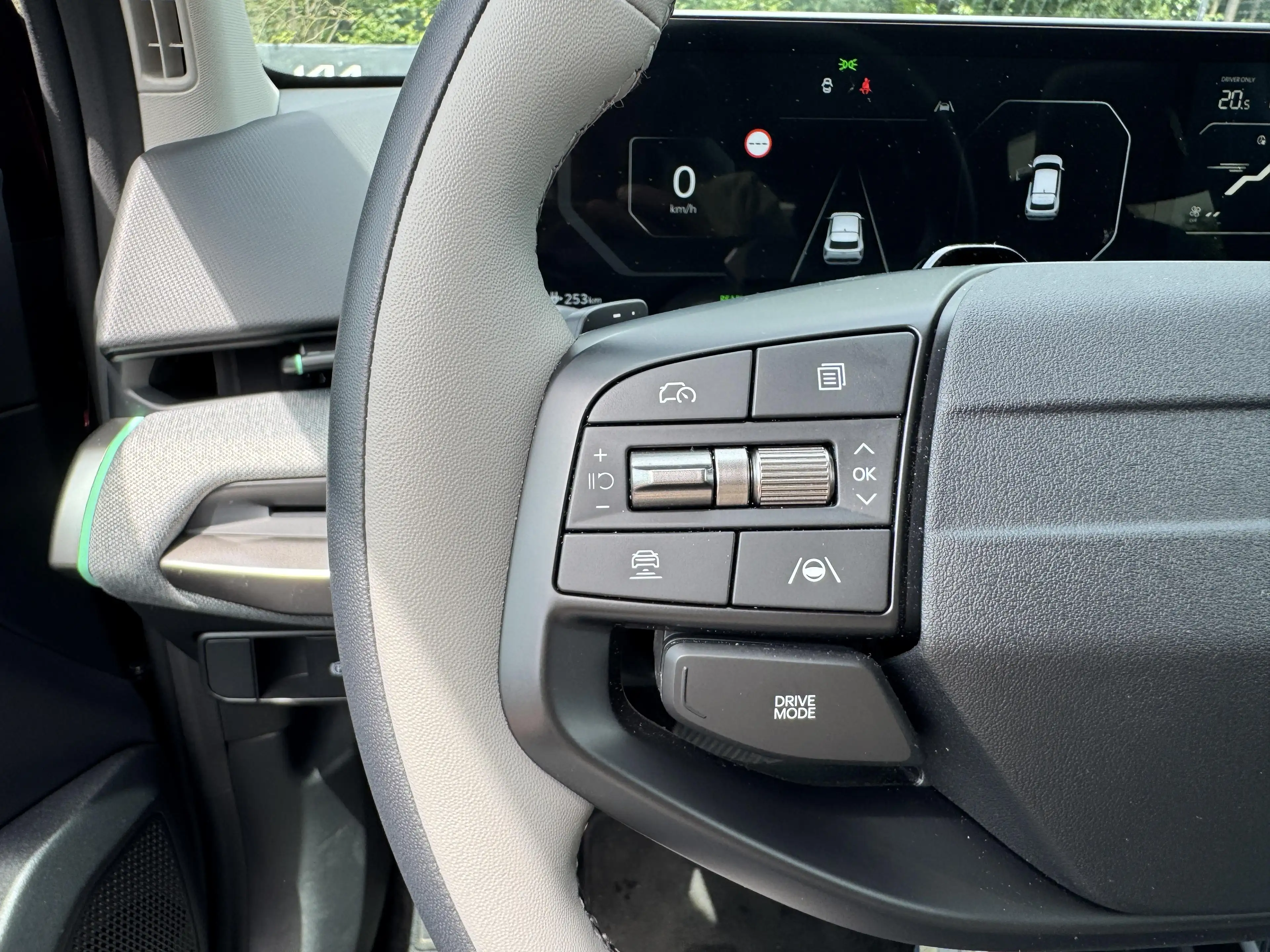 Kia EV4 81,4kWh Business Plus - Full option! — photo 10