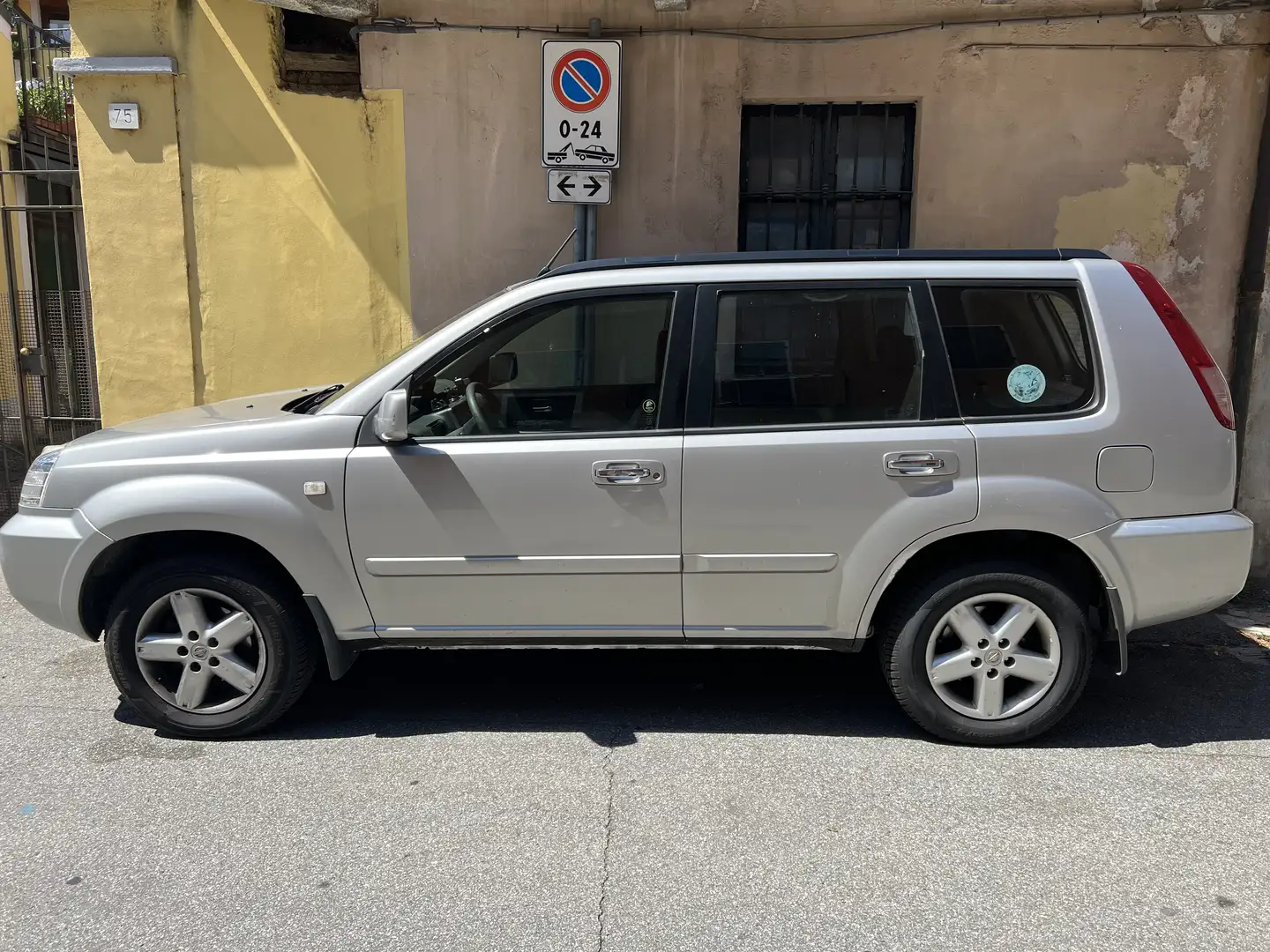 Nissan X-Trail 2.2 dci Elegance FL - 2