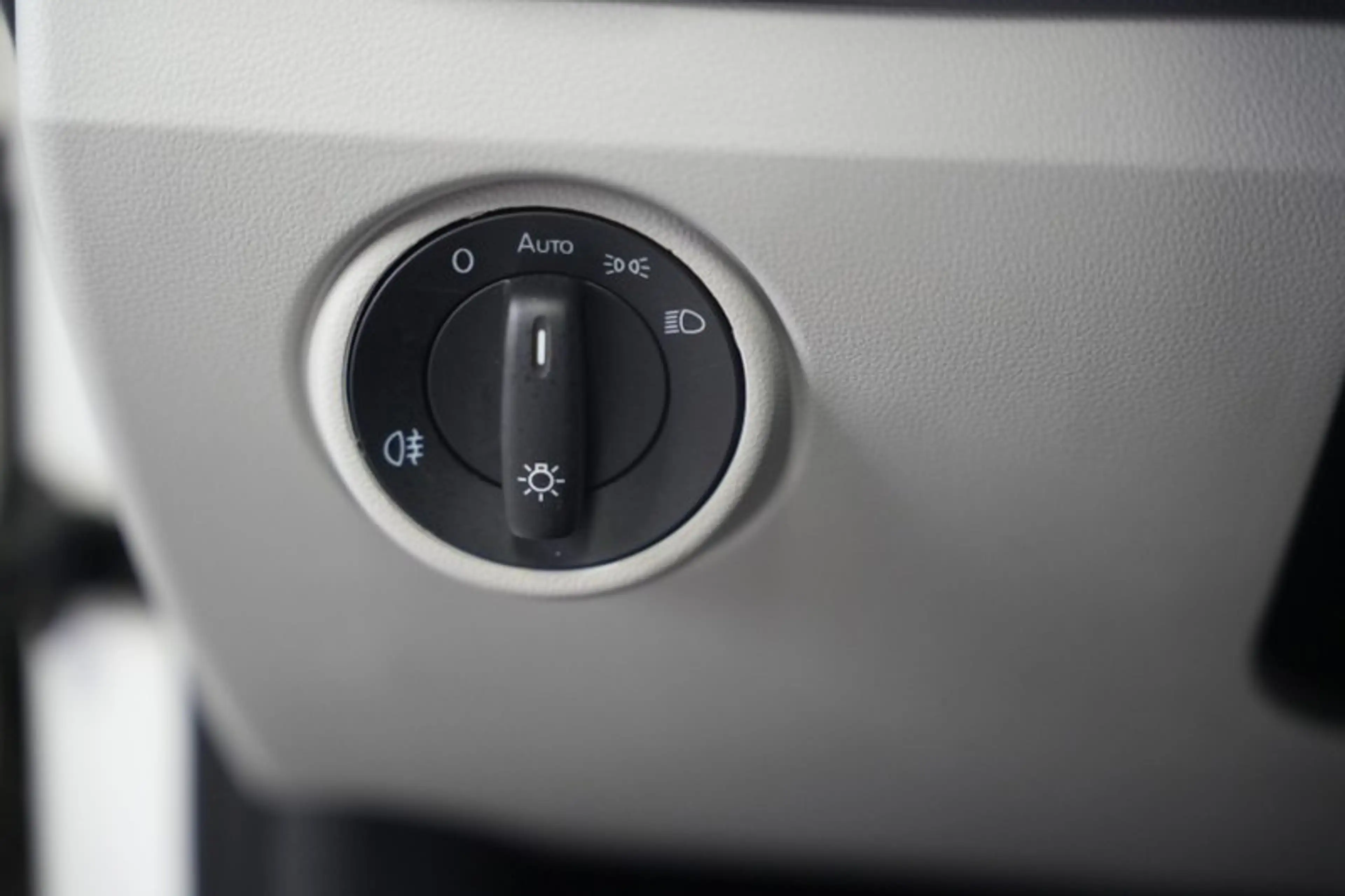 SEAT Mii Style KLIMA*PDC*SITZHEIZUNG* — photo 9