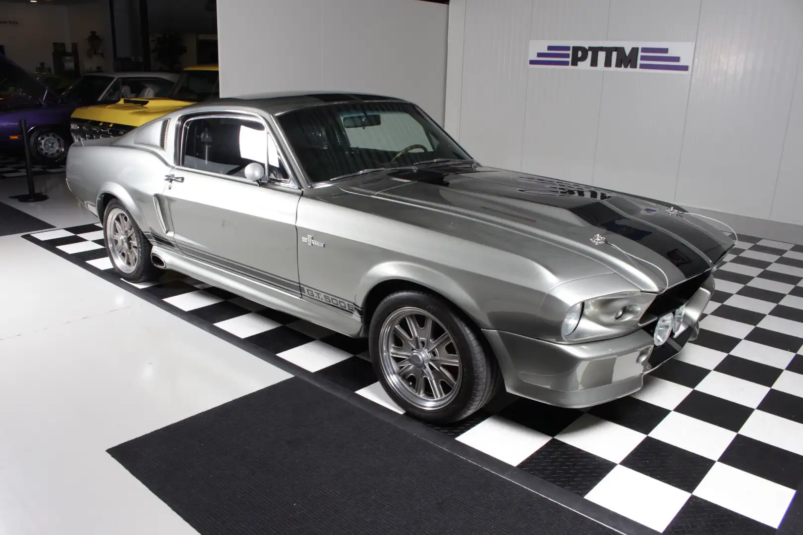 Ford Mustang GT500E Silber - 1