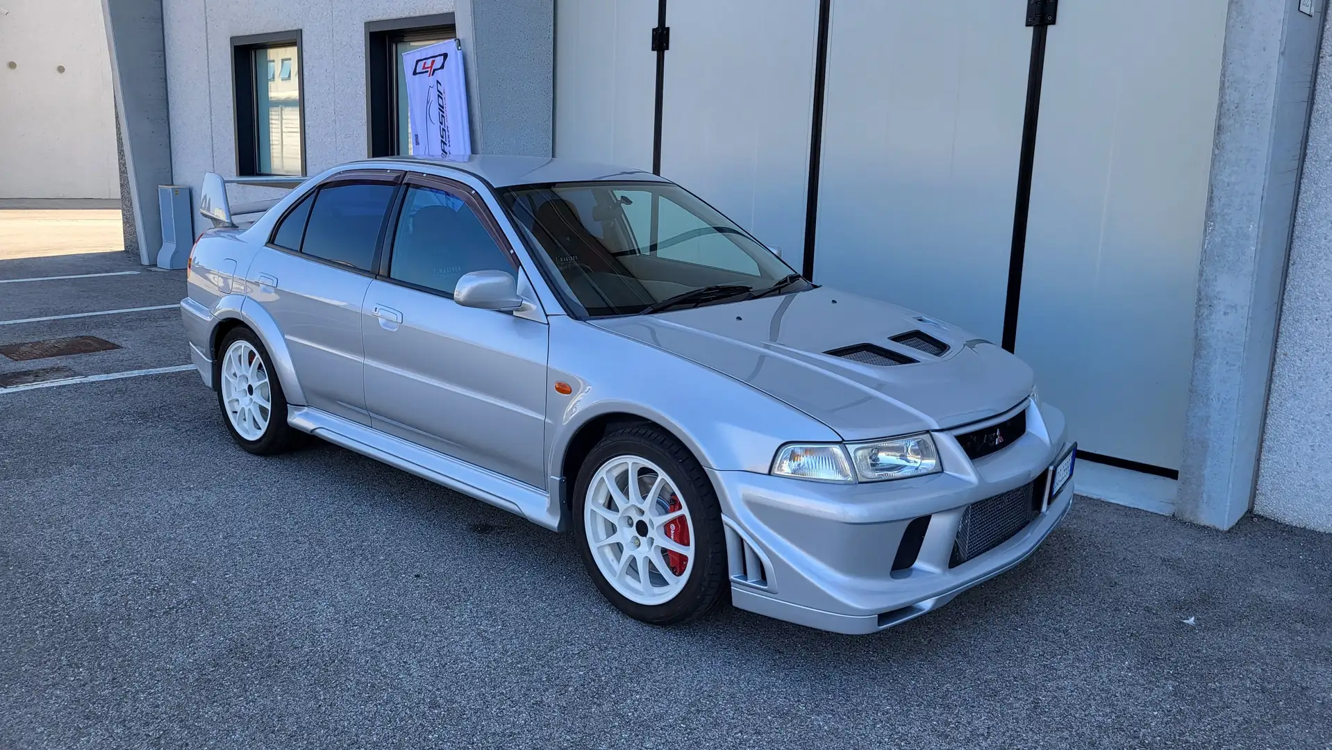 Mitsubishi Lancer TME *LOW KMS - LIKE NEW* Grigio - 2