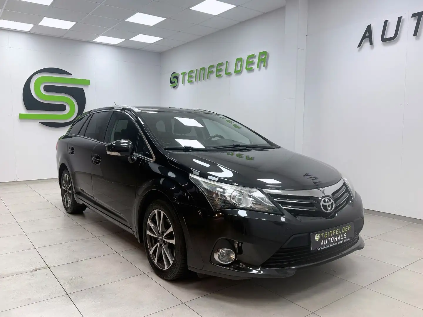 Toyota Avensis 2.0 D-4D Edition /RKAM / NAVI / TEMPOMAT Black - 1