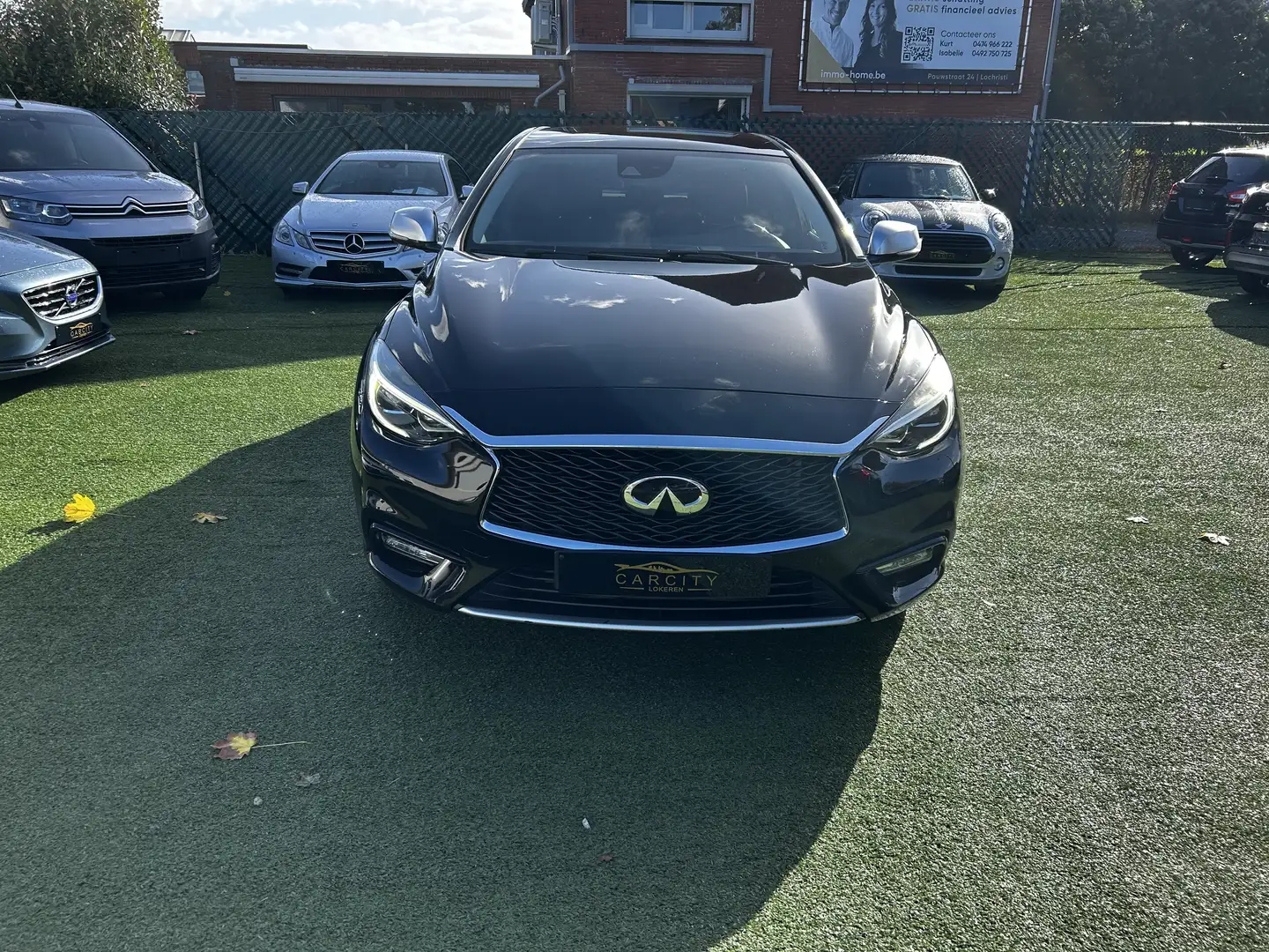 Infiniti Q30 Q30 1.5d DCT Premium°AUTOMAAT°FULL OPTION Noir - 2