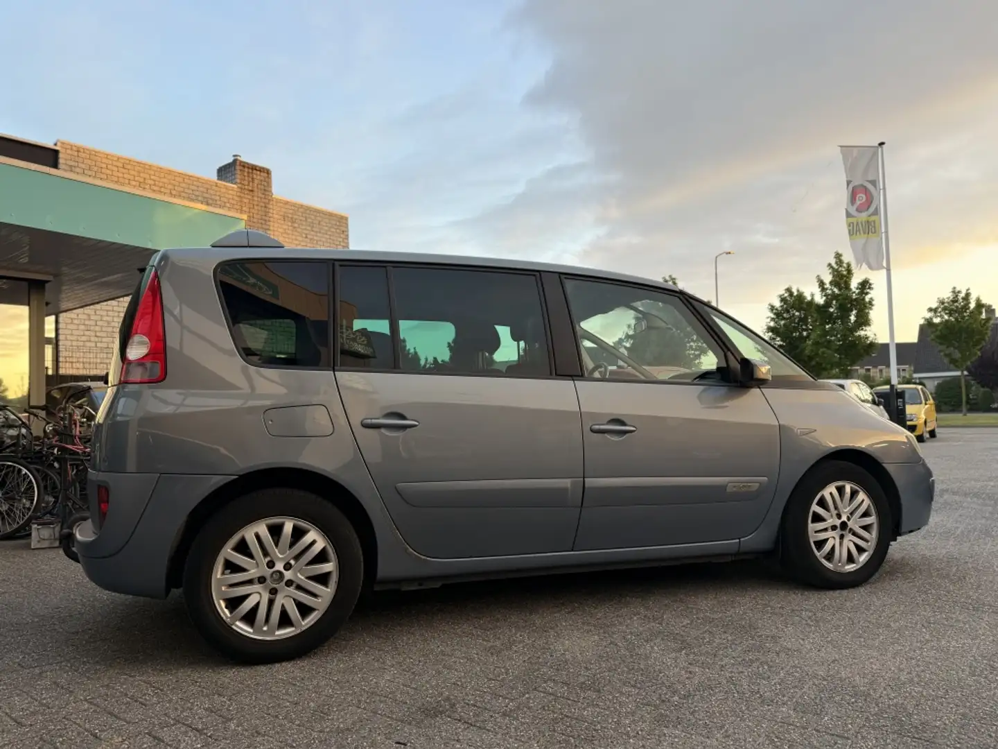 Renault Espace 2.0 T Privilège Blauw - 2
