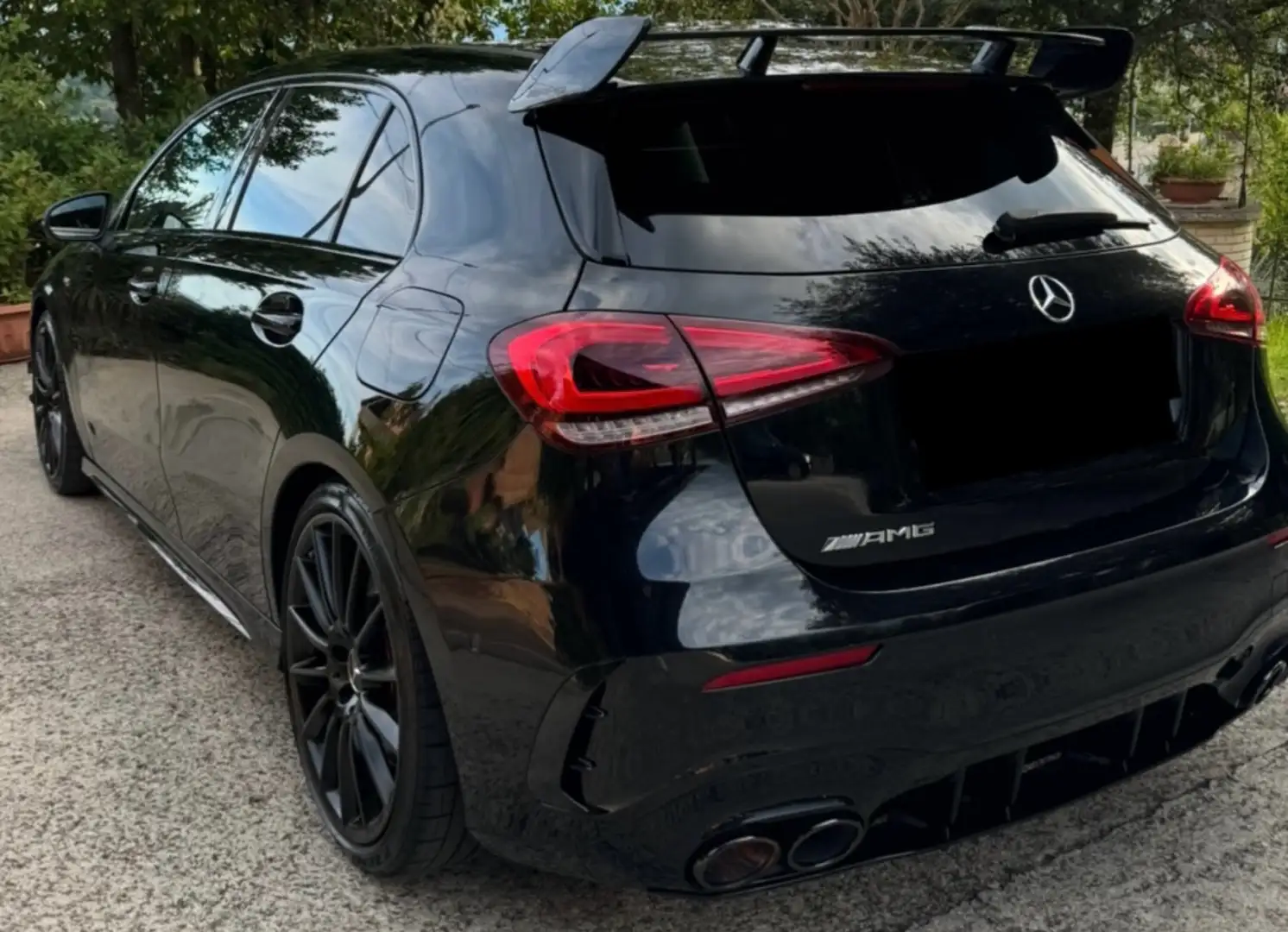 Mercedes-Benz A 35 AMG A35 race edition 4matic 2.0 306 cv!! Чорний - 2