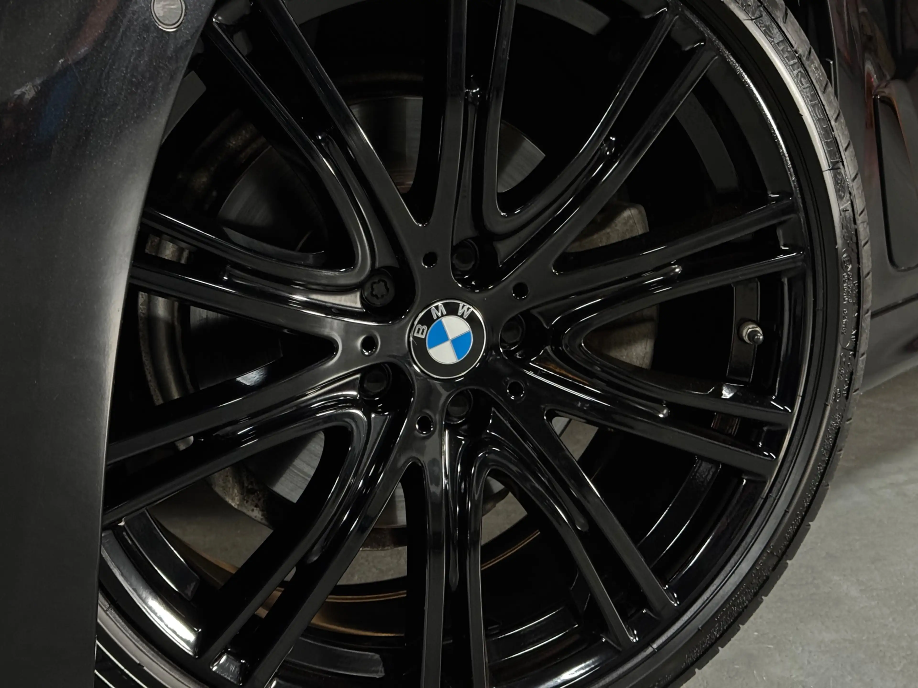 BMW 520 5-serie Touring 520i M-Sport BLACK PACK|PANO|H&K|H — photo 14