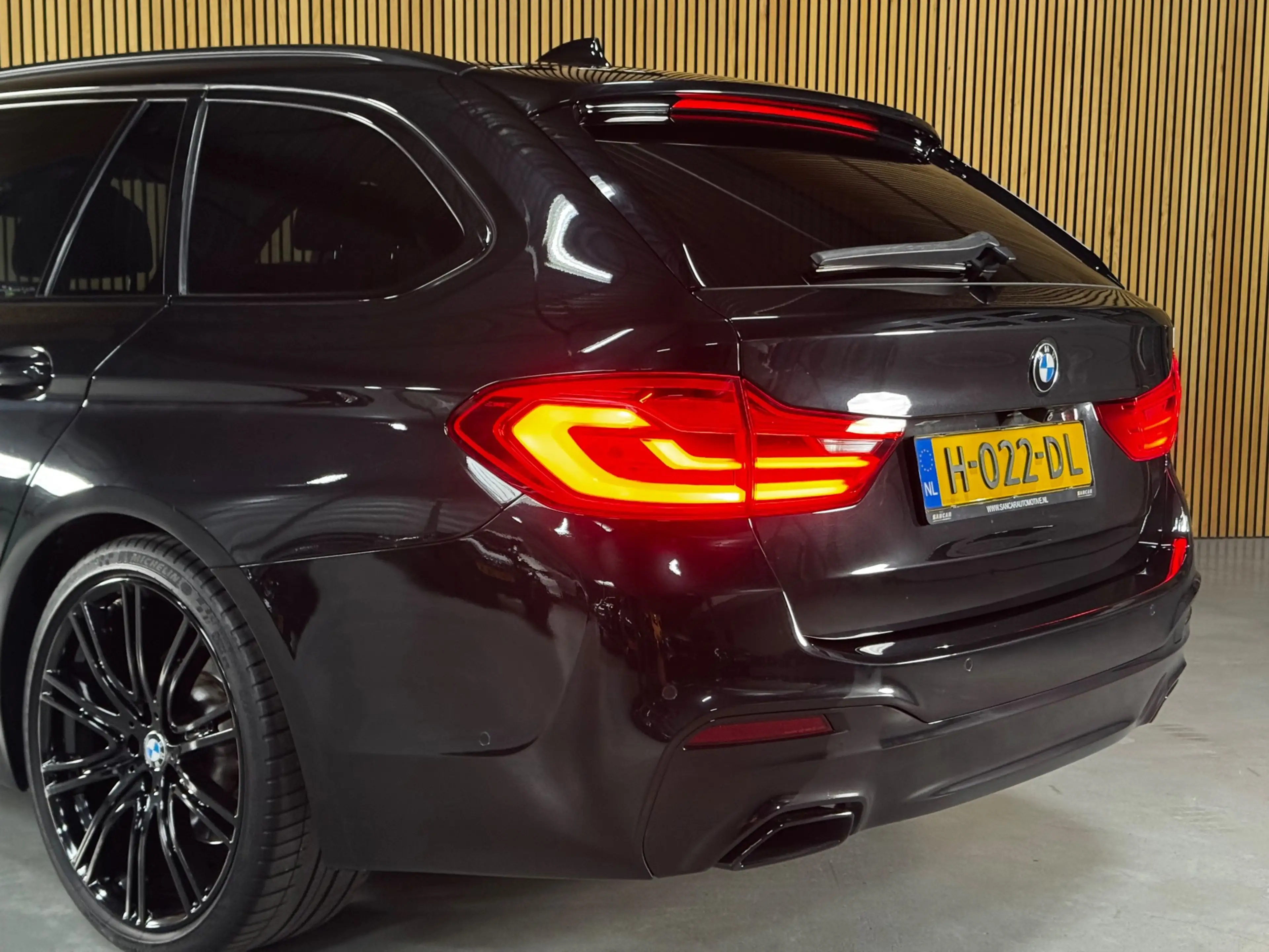 BMW 520 5-serie Touring 520i M-Sport BLACK PACK|PANO|H&K|H — photo 7